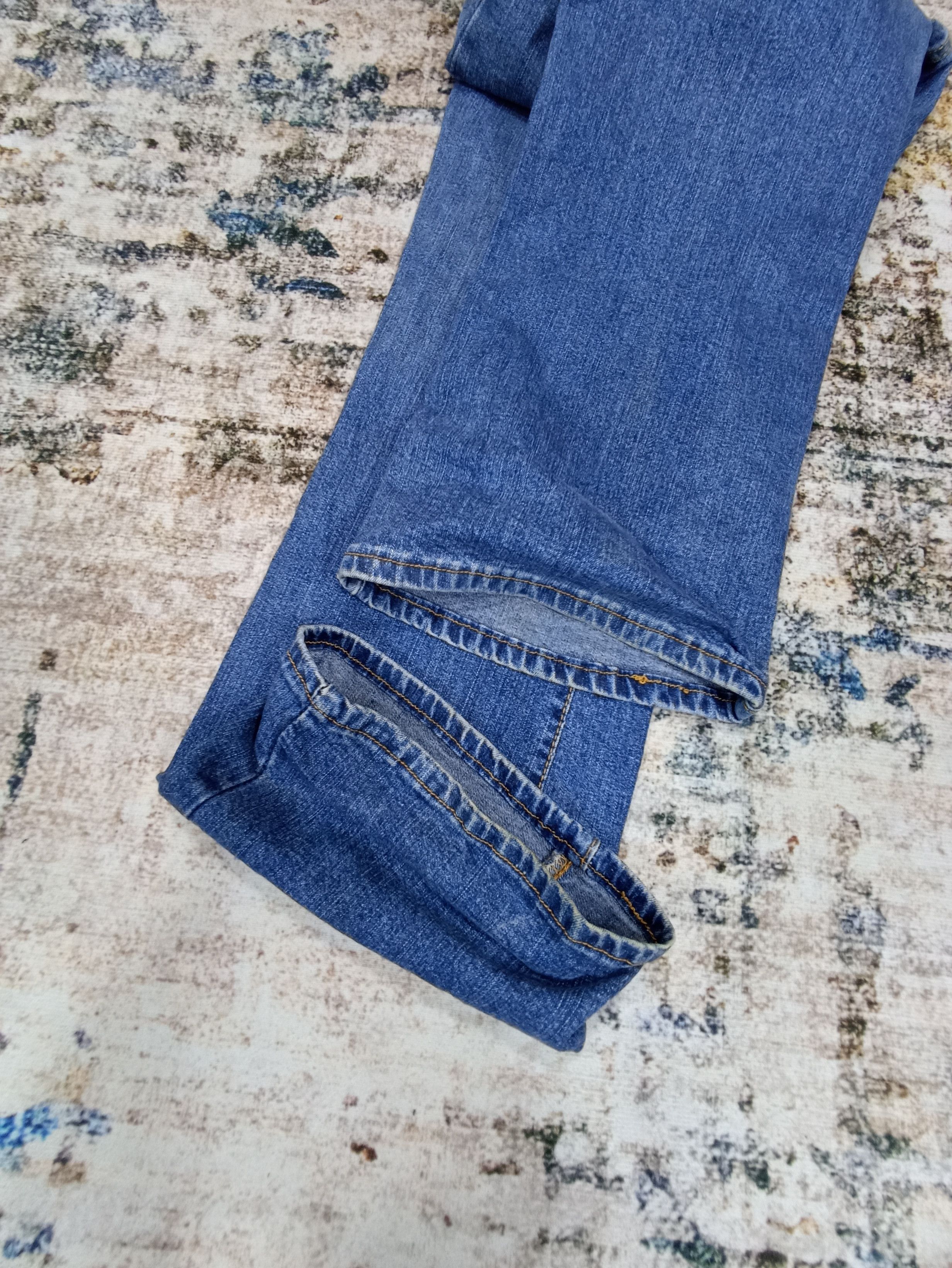 Jean × Levi's × Vintage Vintage Levi’s 550 Jeans relaxed boot cut denim J078 Size 33" - 6 Thumbnail