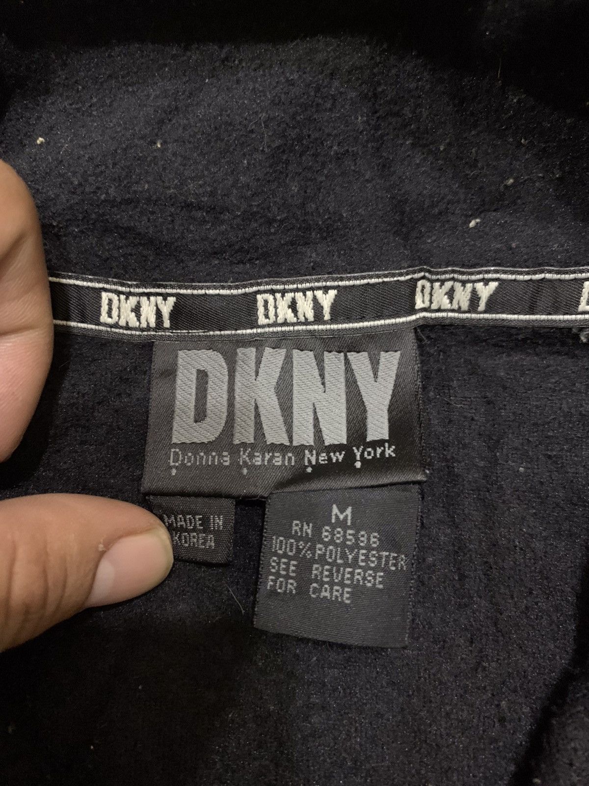 DKNY × Vintage Vintage DKNY Half Zip Flence Classic Long Sleeve Size US L / EU 52-54 / 3 - 4 Thumbnail