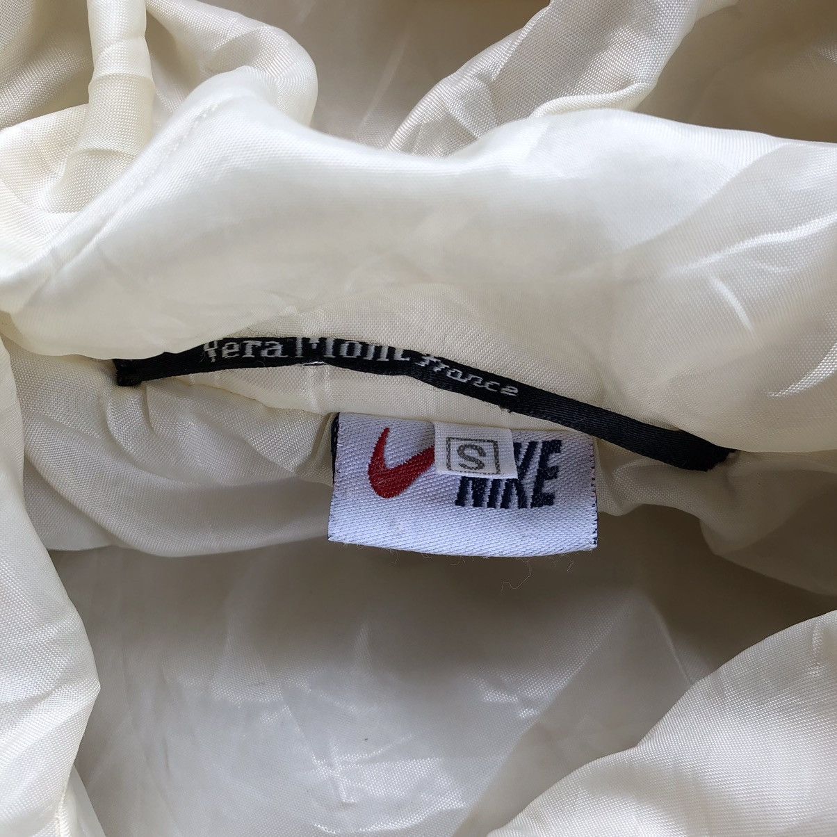 Nike × Vintage NIKE Swoosh Bootleg Zipper Puffer Jacket Size US S / EU 44-46 / 1 - 9 Thumbnail