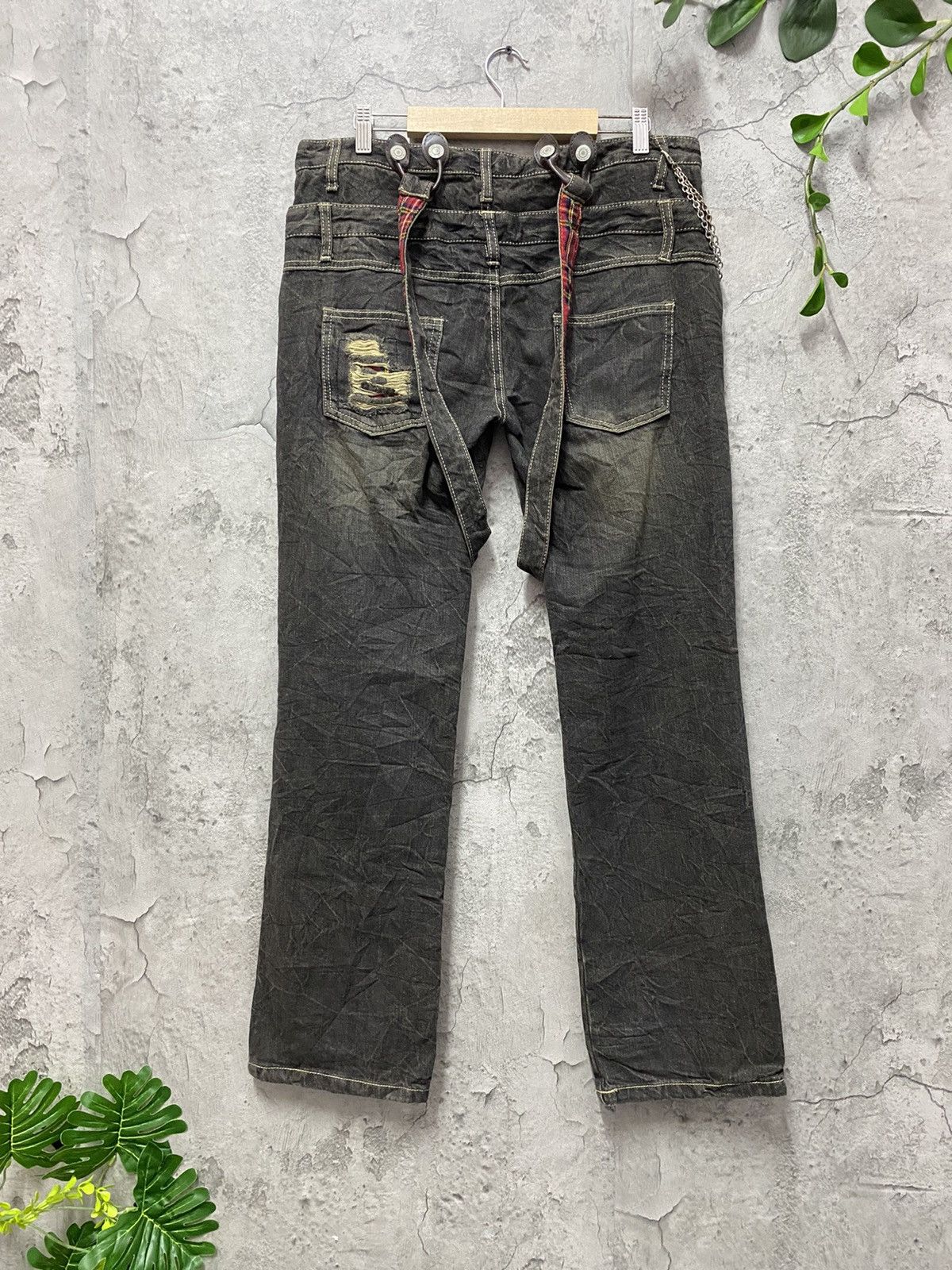 Japanese Brand × Seditionaries Double Waist Bondage Detachable Suspenders Distressed Denim Size US 32 / EU 48 - 11 Thumbnail