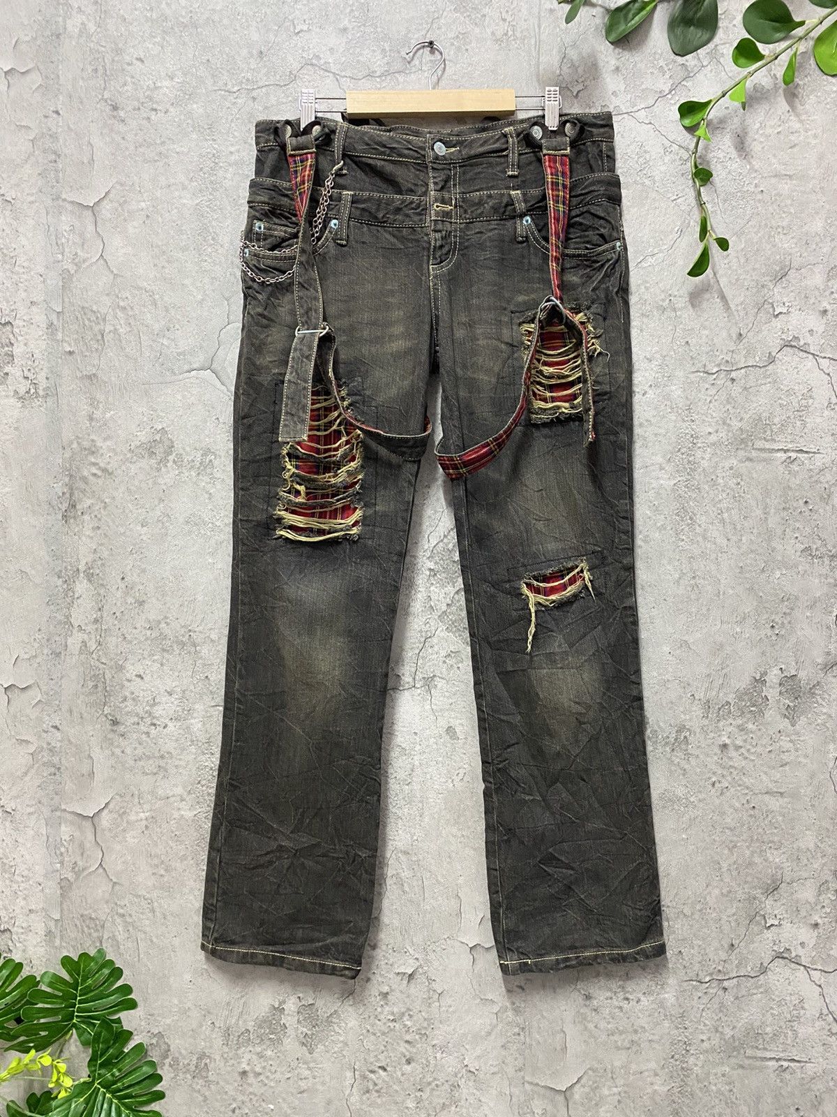 Japanese Brand × Seditionaries Double Waist Bondage Detachable Suspenders Distressed Denim Size US 32 / EU 48 - 3 Thumbnail
