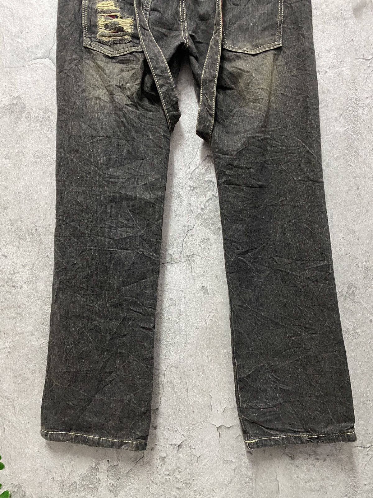 Japanese Brand × Seditionaries Double Waist Bondage Detachable Suspenders Distressed Denim Size US 32 / EU 48 - 14 Thumbnail