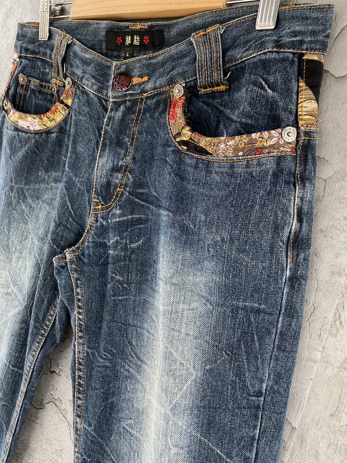 Japanese Brand × Vintage Karakuri Japan Embroidery Sukajan Multi Pocket Denim Pants Size US 30 / EU 46 - 11 Thumbnail