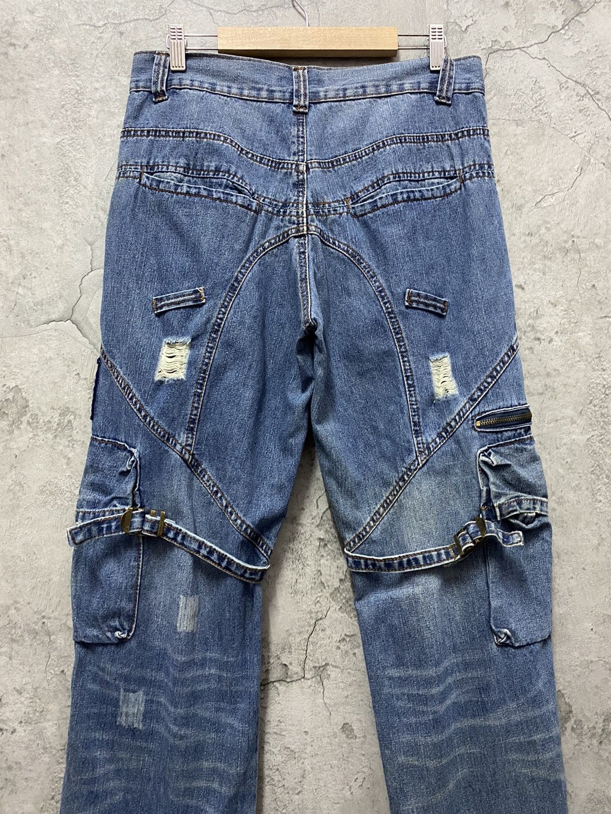 Japanese Brand × Vintage Zex Japan Cargo Bondage Patched distressed Denim Pants Size US 30 / EU 46 - 13 Thumbnail