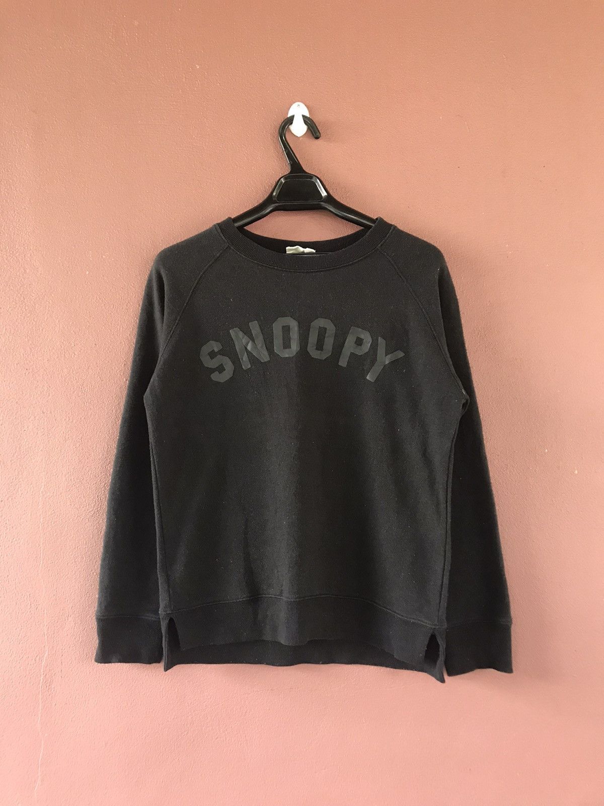 Peanuts Peanuts snoopy sweatshirt size L Size US L / EU 52-54 / 3 - 1 Thumbnail