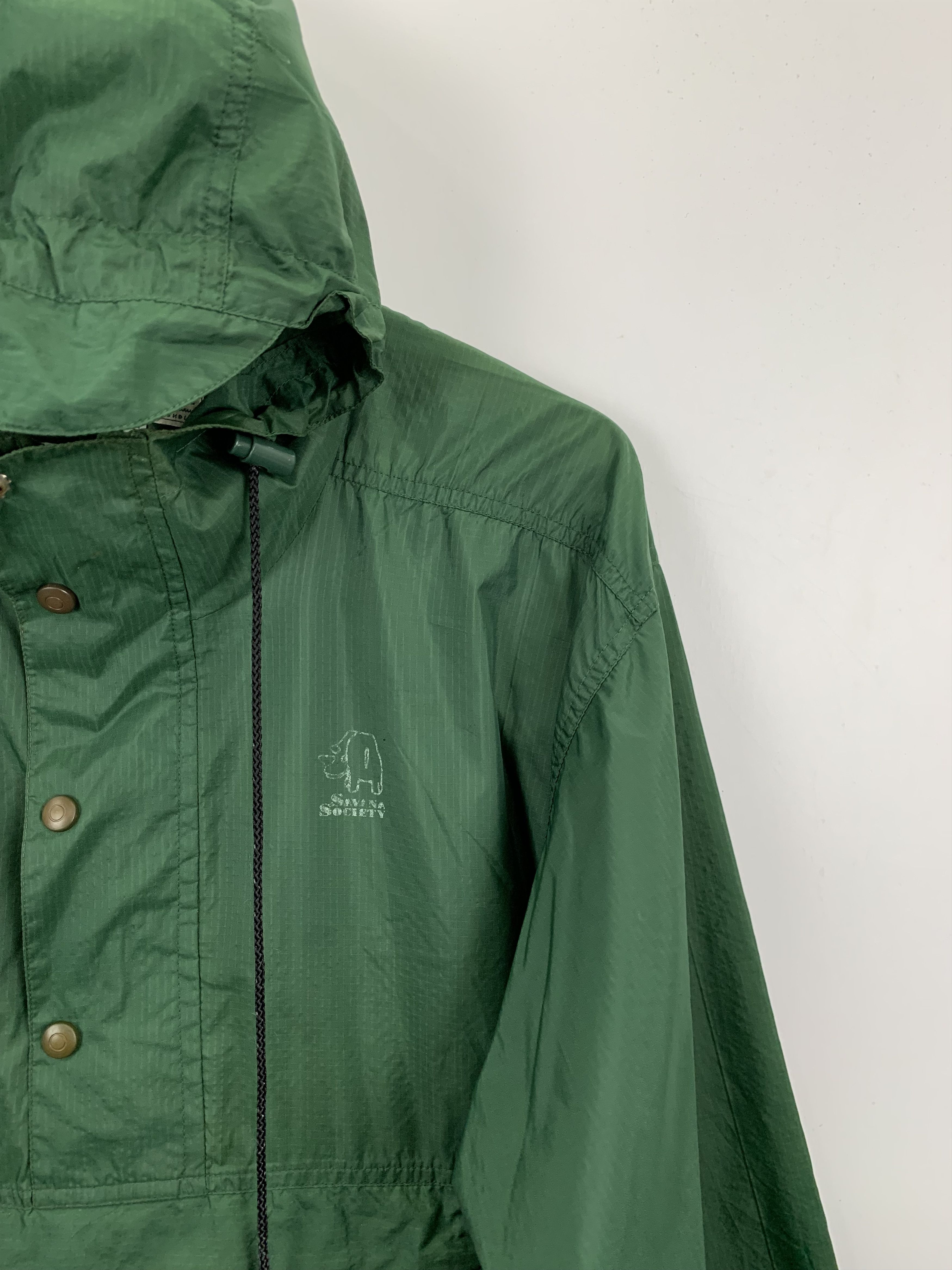 Japanese Brand × Vintage Vintage Japanese Brand Windbreaker Hoodie Light Jacket Size US S / EU 44-46 / 1 - 8 Thumbnail
