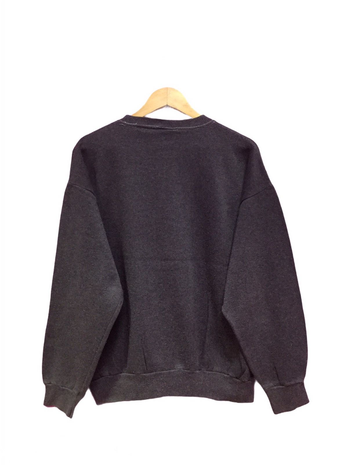 Mickey Mouse Vintage Mickey Mouse Sweatshirts Size L Size US L / EU 52-54 / 3 - 2 Thumbnail