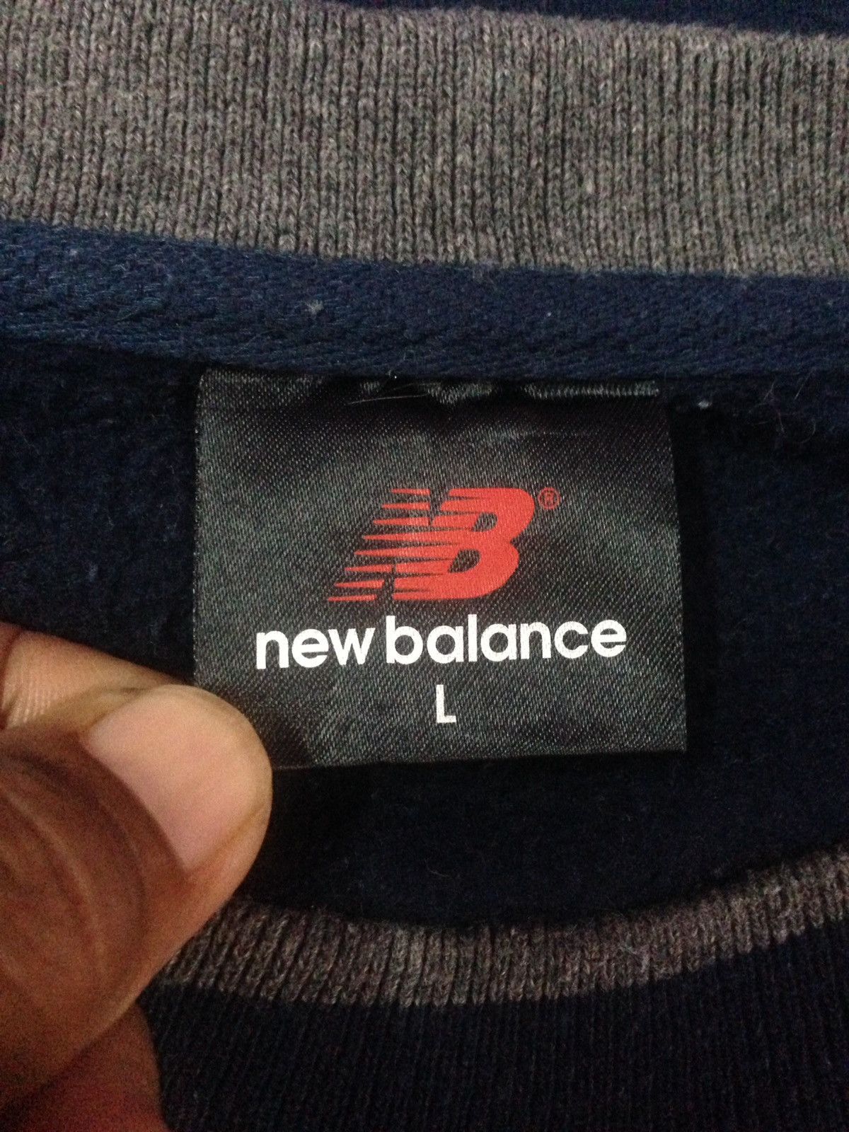 New Balance Vintage 90's New Balance Sweatshirts Size L Size US L / EU 52-54 / 3 - 3 Thumbnail