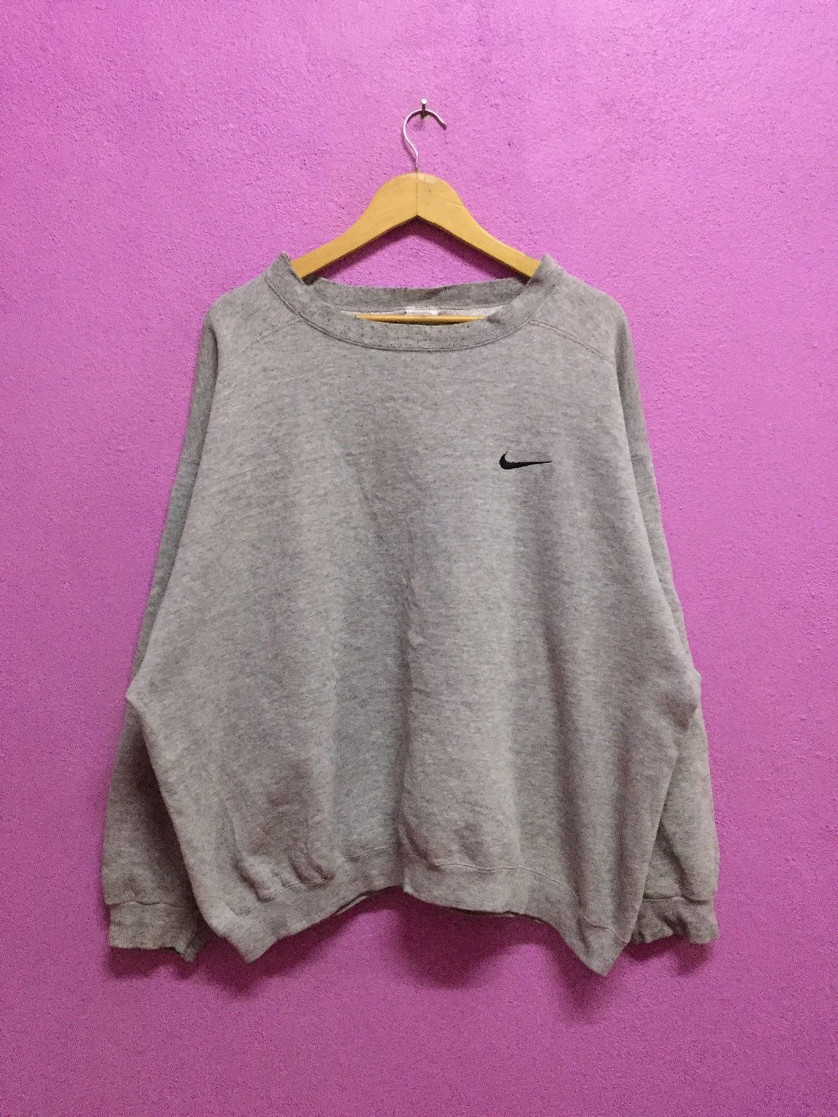 Nike Vintage 90’s Nike Sweatshirts Size L Size US L / EU 52-54 / 3 - 1 Thumbnail