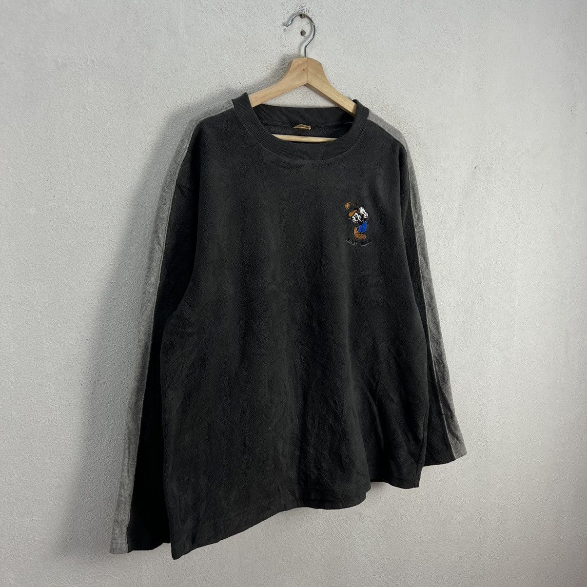 Disney VINTAGE DISNEY MICKEY MOUSE SWEATSHIRT Size US L / EU 52-54 / 3 - 2 Thumbnail