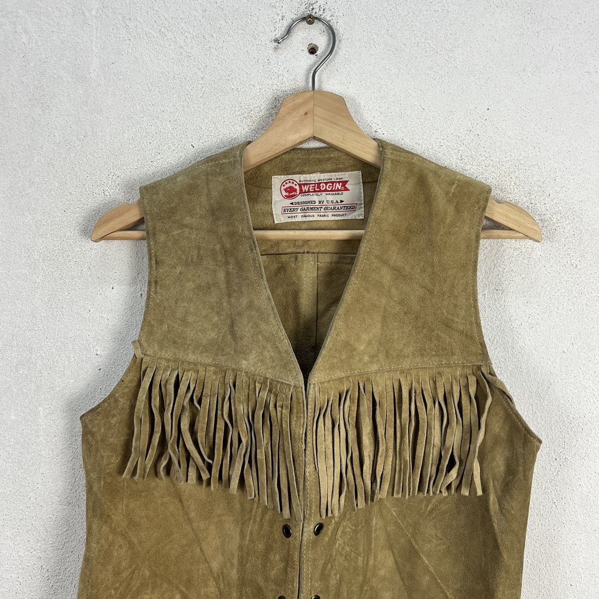 Cowboy Equipment VINTAGE WELOGIN COWBOY WEAR LEATHER VEST USA MADE Size US M / EU 48-50 / 2 - 4 Thumbnail