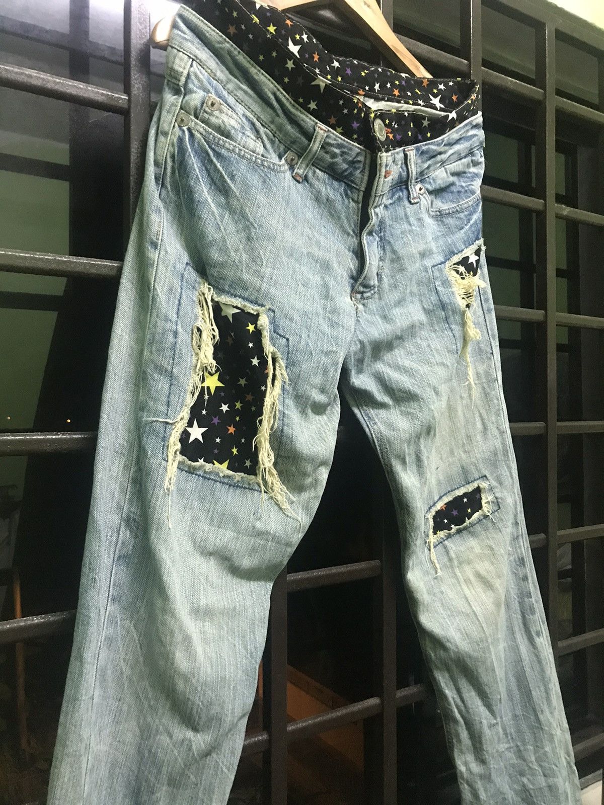 Jean vintage Size US 32 / EU 48 - 2 Thumbnail