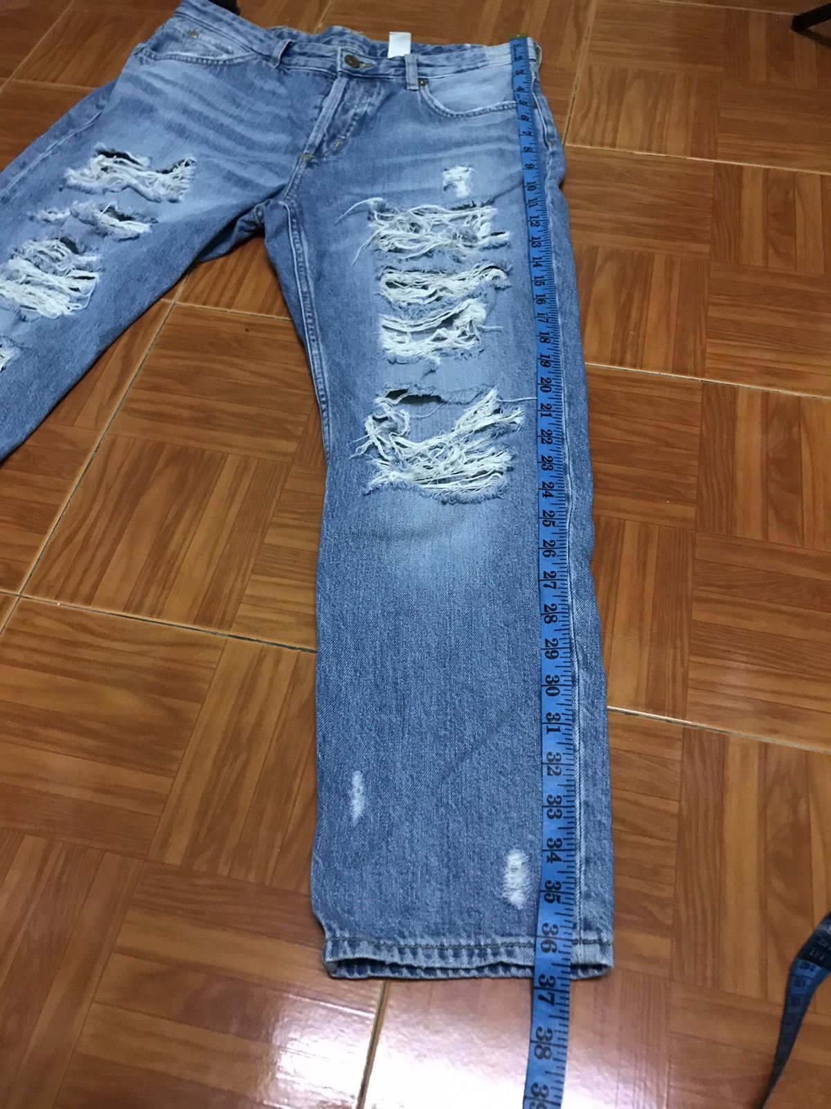 Japanese Brand “Light Blue Distressed Ripped Jeans – Casual Denim Pants” Size US 32 / EU 48 - 10 Thumbnail