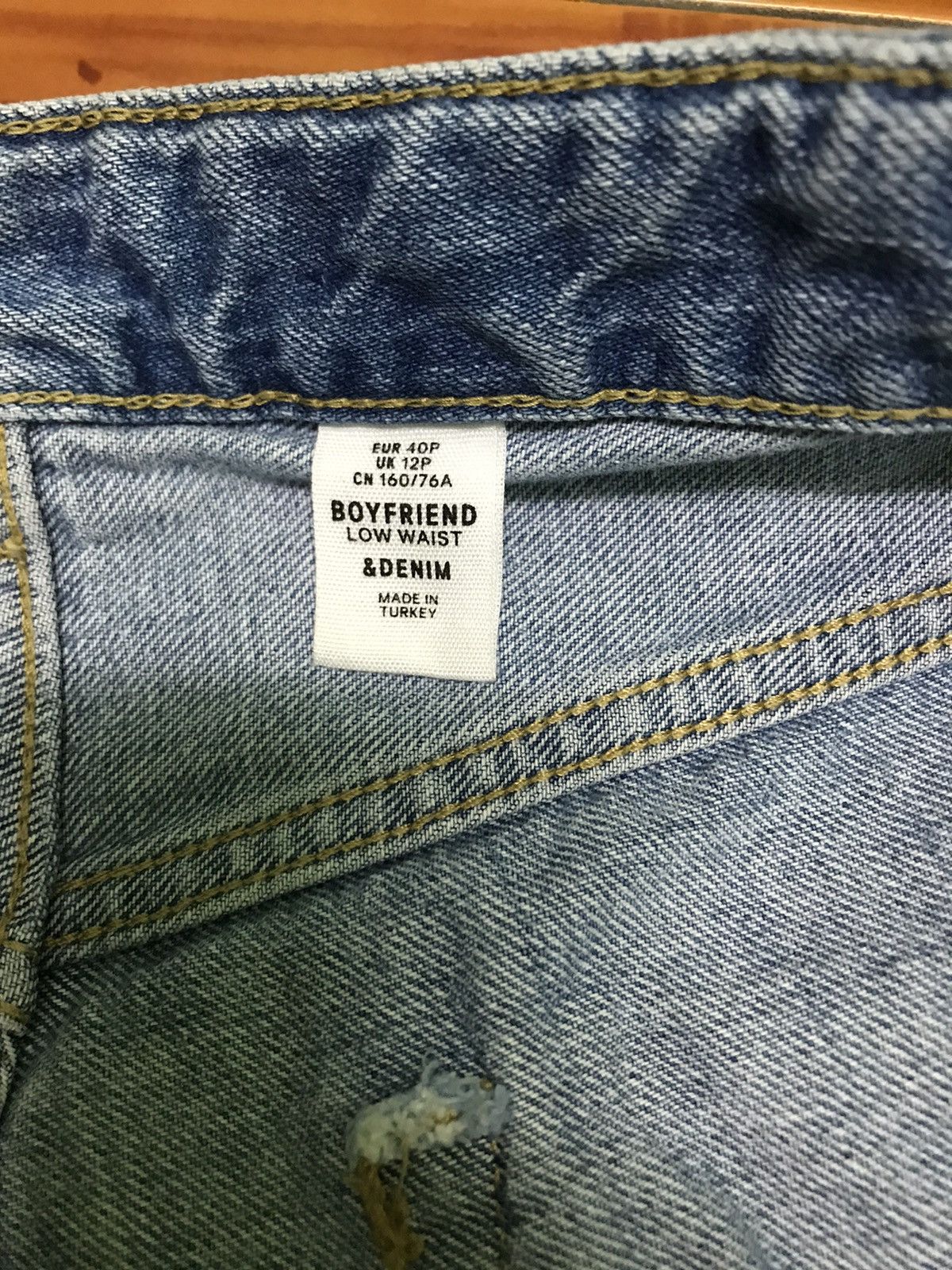 Japanese Brand “Light Blue Distressed Ripped Jeans – Casual Denim Pants” Size US 32 / EU 48 - 16 Thumbnail