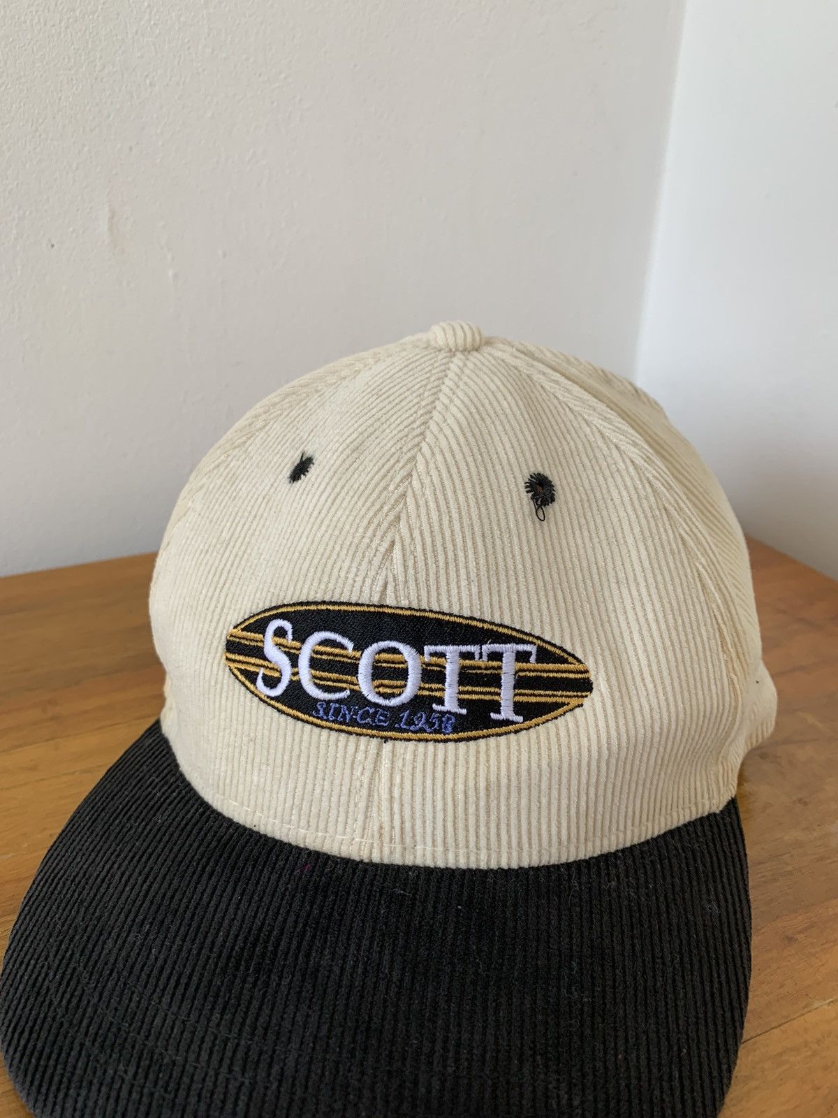 Other × Travis Scott Vintage Scott Cordoruy Cap Size ONE SIZE - 2 Thumbnail