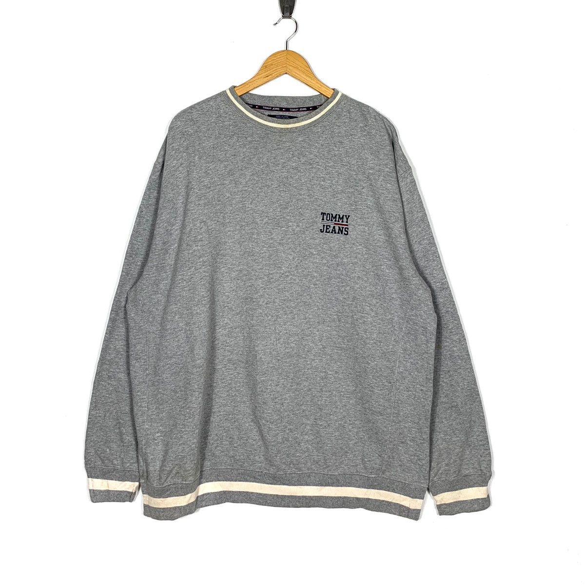 Tommy Hilfiger × Vintage Rare Vintage Tommy Jeans Sweatshirt Jumper Pullover Size US L / EU 52-54 / 3 - 1 Thumbnail
