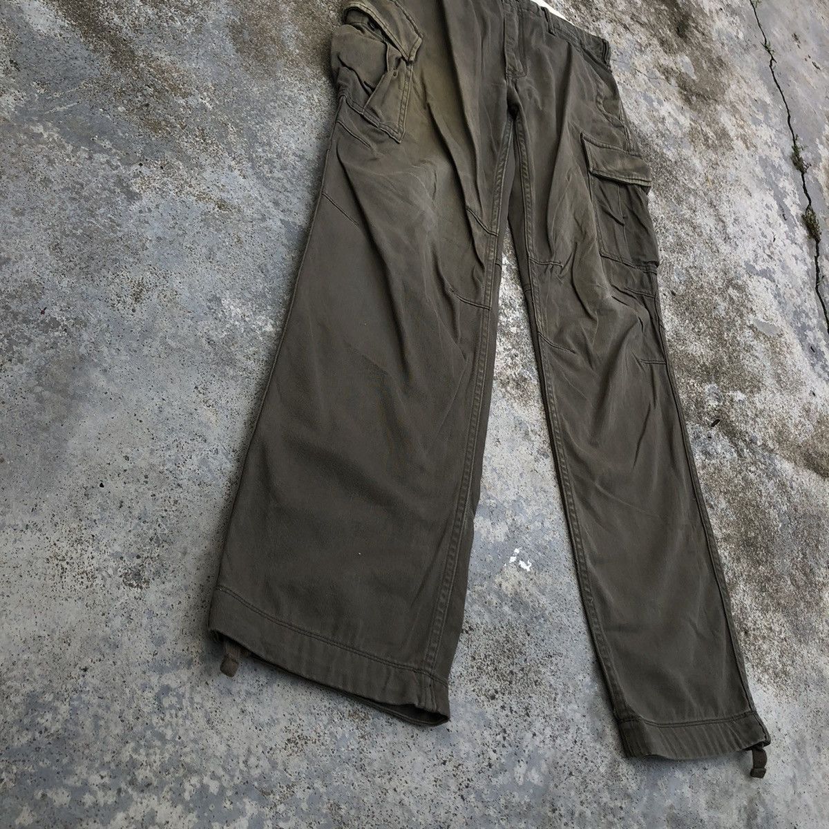 Japanese Brand CARGO PANTS MULTI BIKER DESIGN UNIQLO MILITARY COLLECTION Size US 34 / EU 50 - 8 Thumbnail