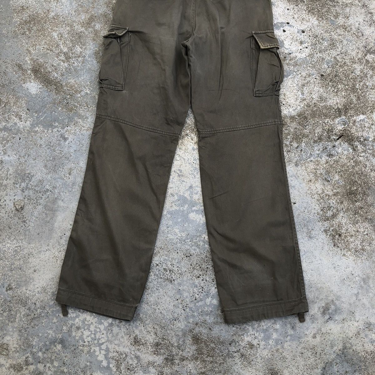 Japanese Brand CARGO PANTS MULTI BIKER DESIGN UNIQLO MILITARY COLLECTION Size US 34 / EU 50 - 6 Thumbnail