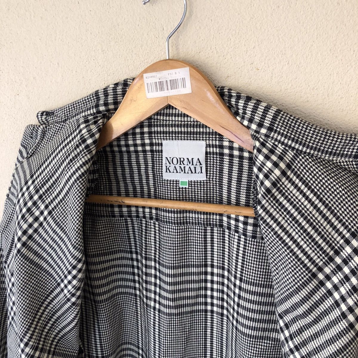 Japanese Brand TOP DESIGNER JAPANESE BRAND NORMA KAMALI BUTTON JACKET Size US M / EU 48-50 / 2 - 9 Thumbnail