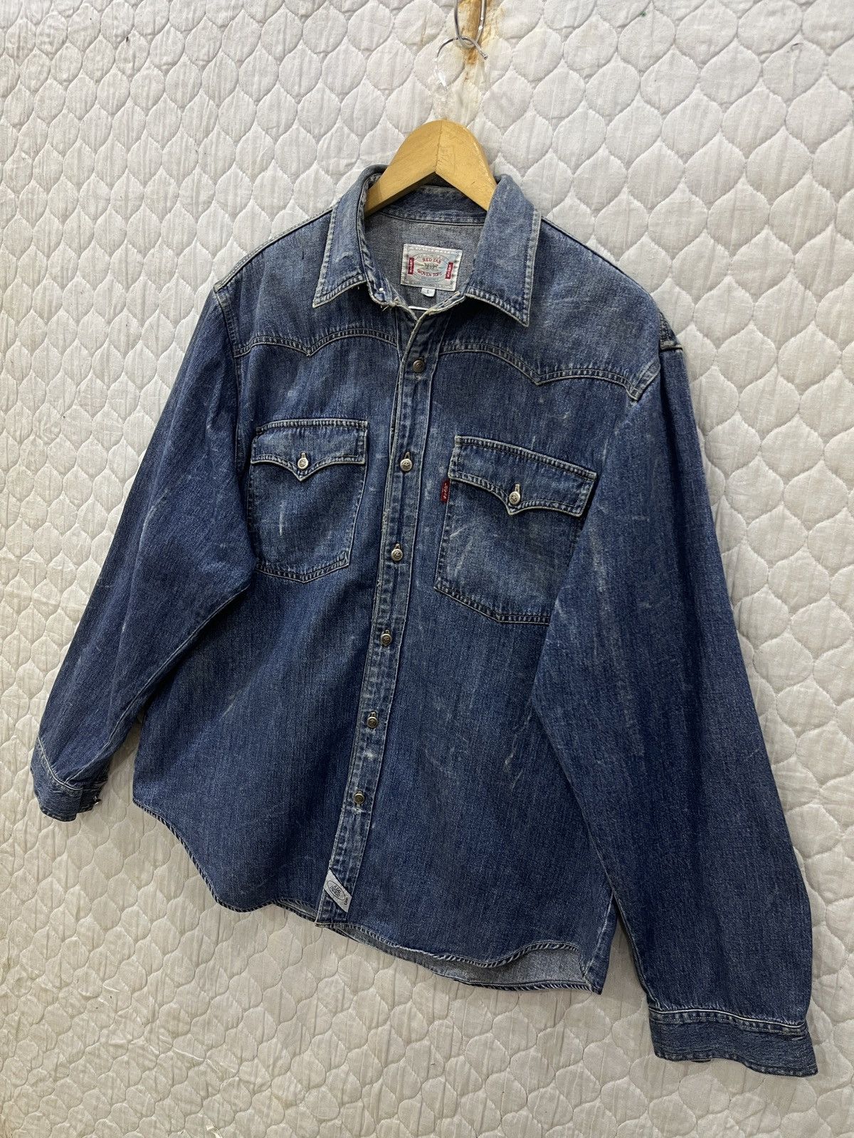 Levi's (Vvv). VINTAGE LEVIS RED TOP WOVEN TOPS DENIM SHIRTS Size US L / EU 52-54 / 3 - 2 Thumbnail