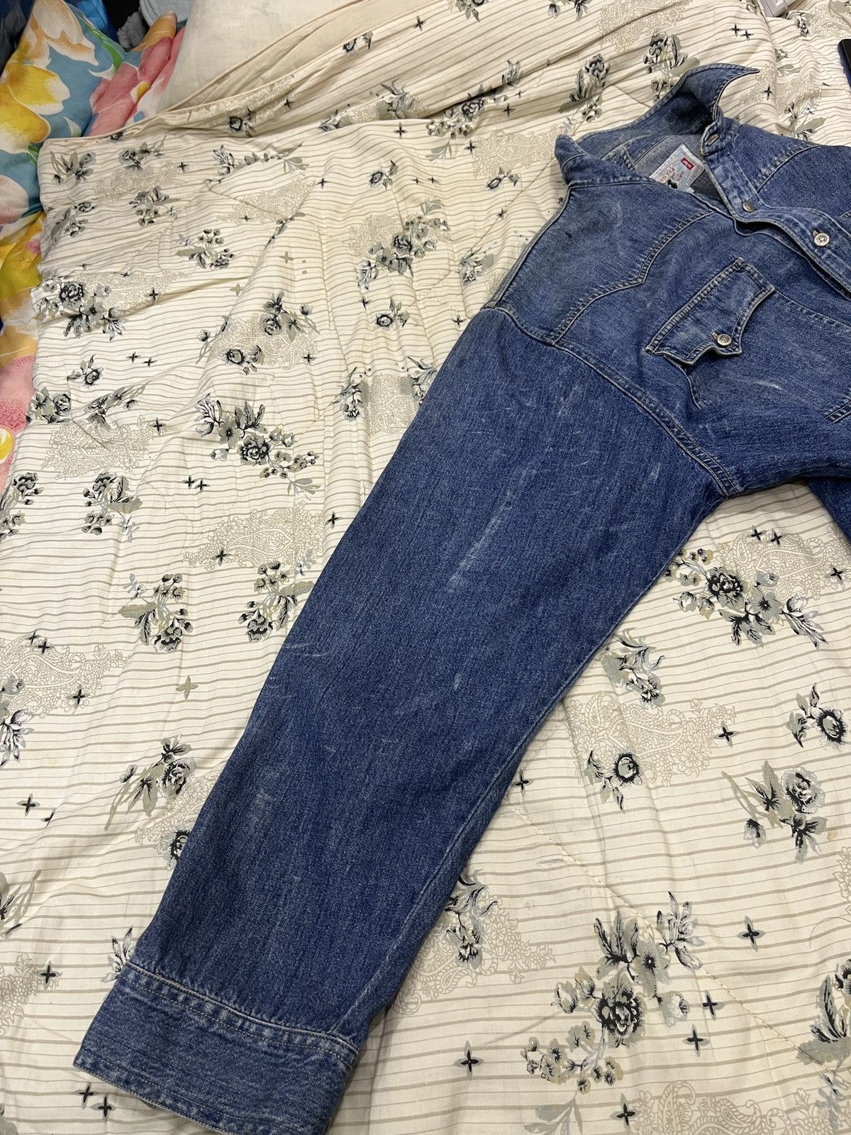 Levi's (Vvv). VINTAGE LEVIS RED TOP WOVEN TOPS DENIM SHIRTS Size US L / EU 52-54 / 3 - 15 Thumbnail