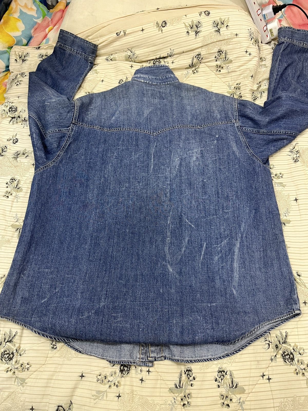 Levi's (Vvv). VINTAGE LEVIS RED TOP WOVEN TOPS DENIM SHIRTS Size US L / EU 52-54 / 3 - 12 Thumbnail