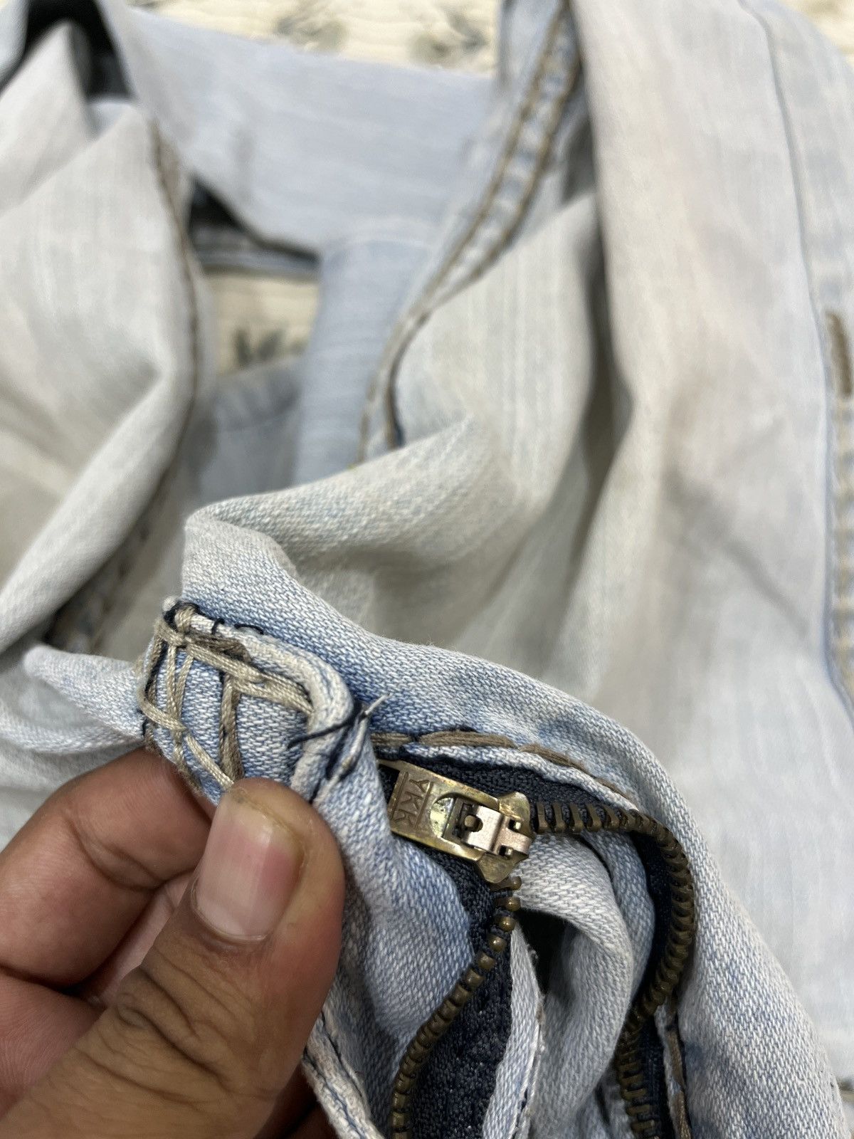 True Religion (Ttt). TRUE RELIGION HYPEBEAST DENIM Size US 35 - 12 Thumbnail