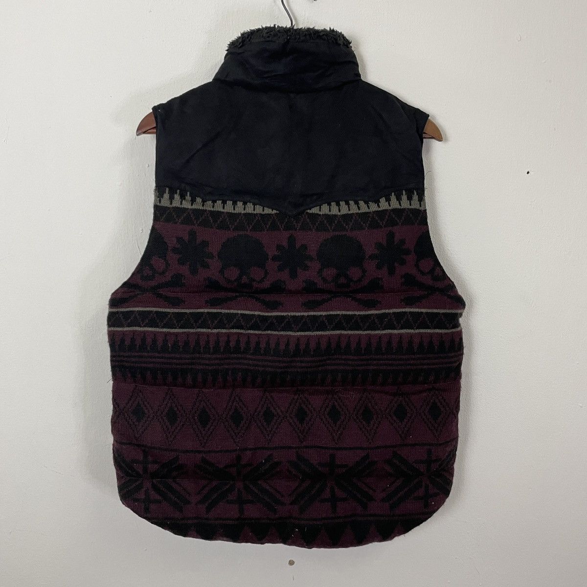 In The Attic Vintage In The Attic Skulls Button ups Vest Size US M / EU 48-50 / 2 - 9 Thumbnail