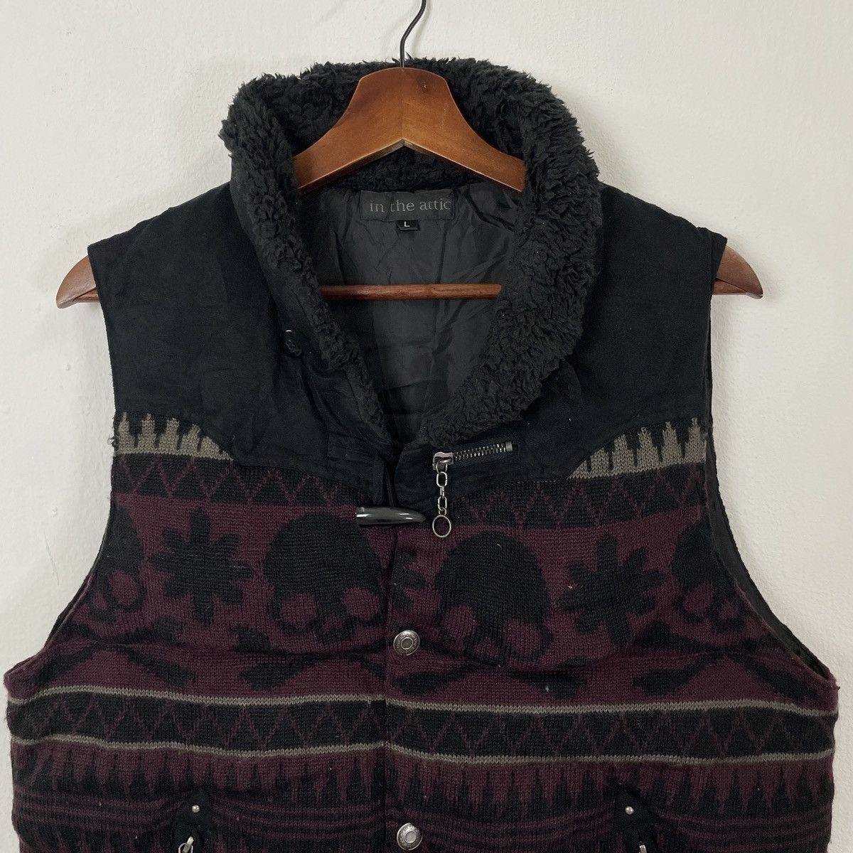 In The Attic Vintage In The Attic Skulls Button ups Vest Size US M / EU 48-50 / 2 - 5 Thumbnail