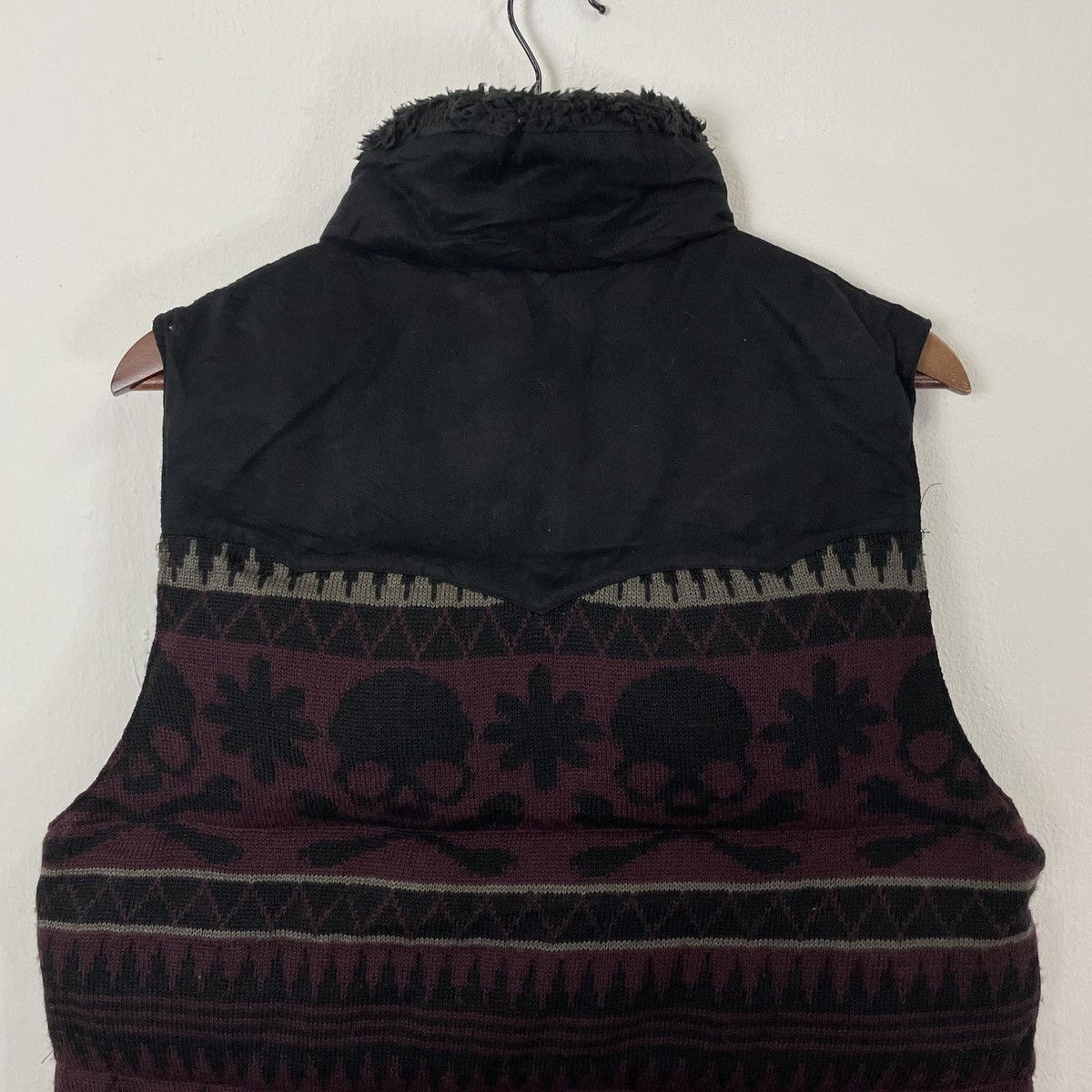 In The Attic Vintage In The Attic Skulls Button ups Vest Size US M / EU 48-50 / 2 - 10 Thumbnail