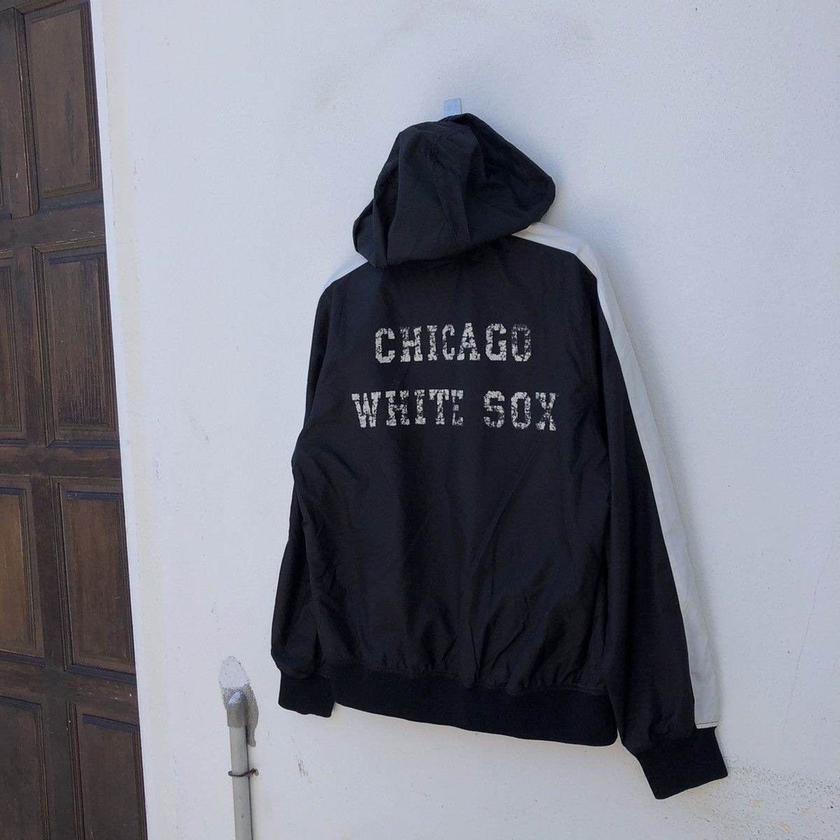 Japanese Brand MLB CHICAGO WHITE SOX BIG LOGO JACKET Size US L / EU 52-54 / 3 - 6 Thumbnail