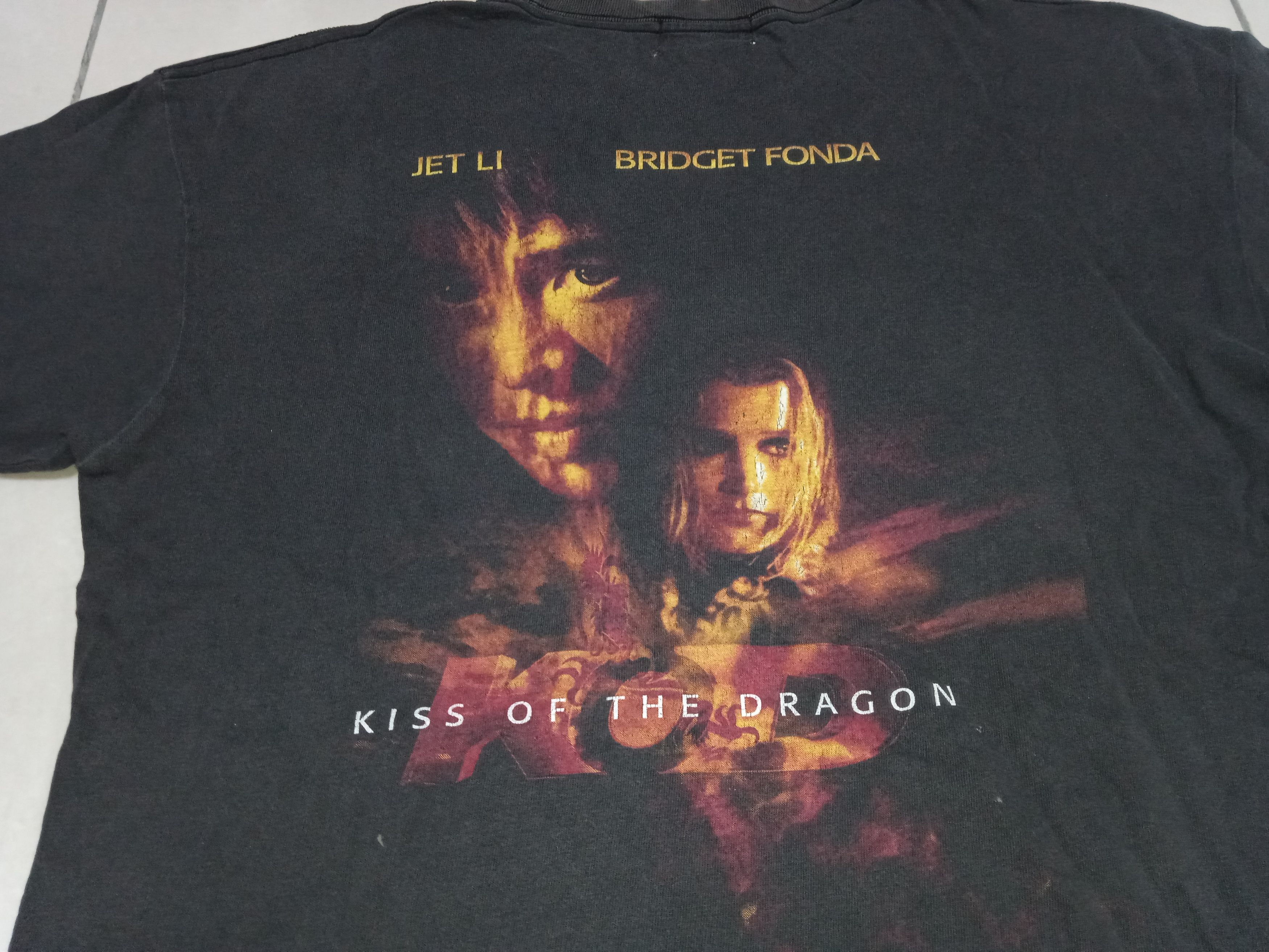 Vintage Vintage Kiss Of the Dragon T-Shirt Jet Li Thrashed Size US L / EU 52-54 / 3 - 3 Thumbnail