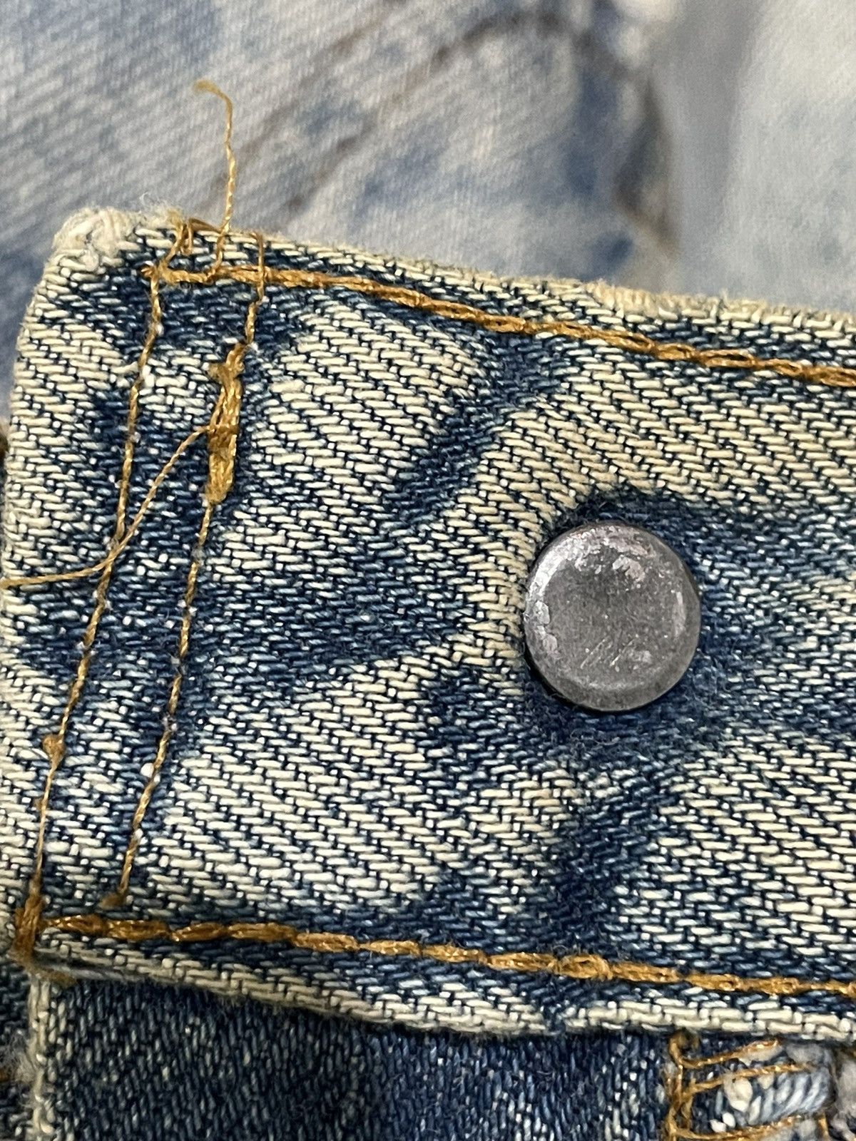 Levi's Vintage 1980 Levis 501 e Selvedge Distresed Denim Size US 28 / EU 44 - 19 Thumbnail