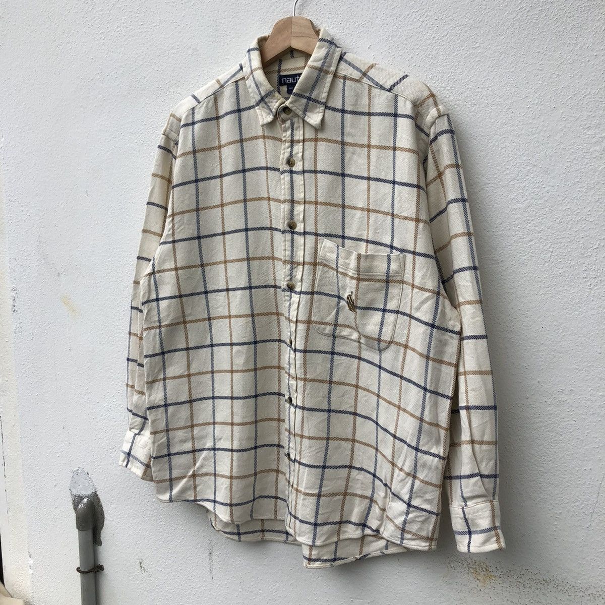 Japanese Brand NAUTICA SHIRT BUTTON UPS TARTAN DESIGN Size US M / EU 48-50 / 2 - 4 Thumbnail