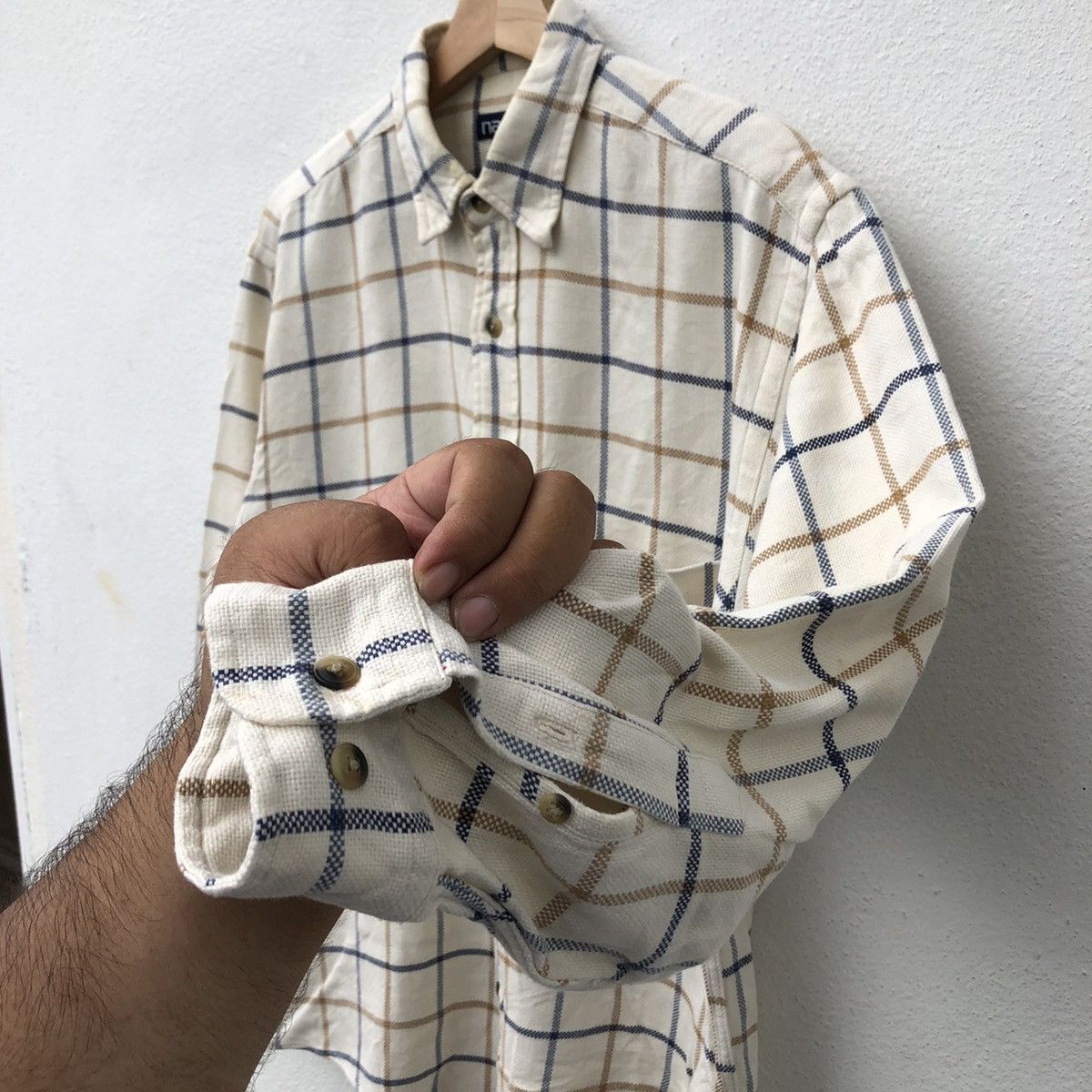 Japanese Brand NAUTICA SHIRT BUTTON UPS TARTAN DESIGN Size US M / EU 48-50 / 2 - 7 Thumbnail