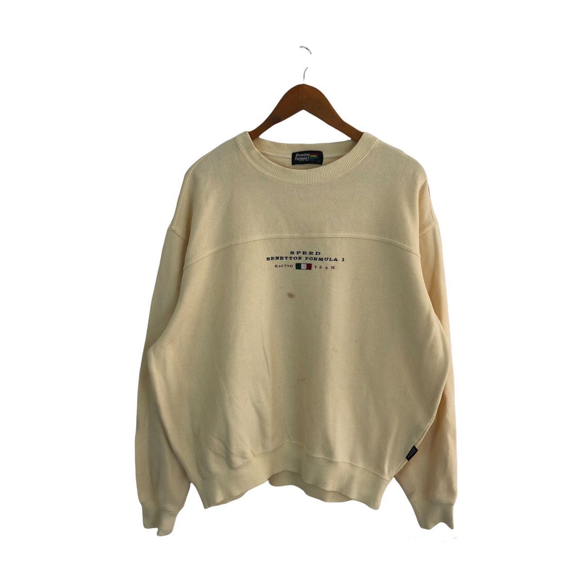 Japanese Brand VINTAGE BENETTON FORMULA 1 RACING TEAM BIG LOGO SWEATSHIRT Size US L / EU 52-54 / 3 - 1 Thumbnail