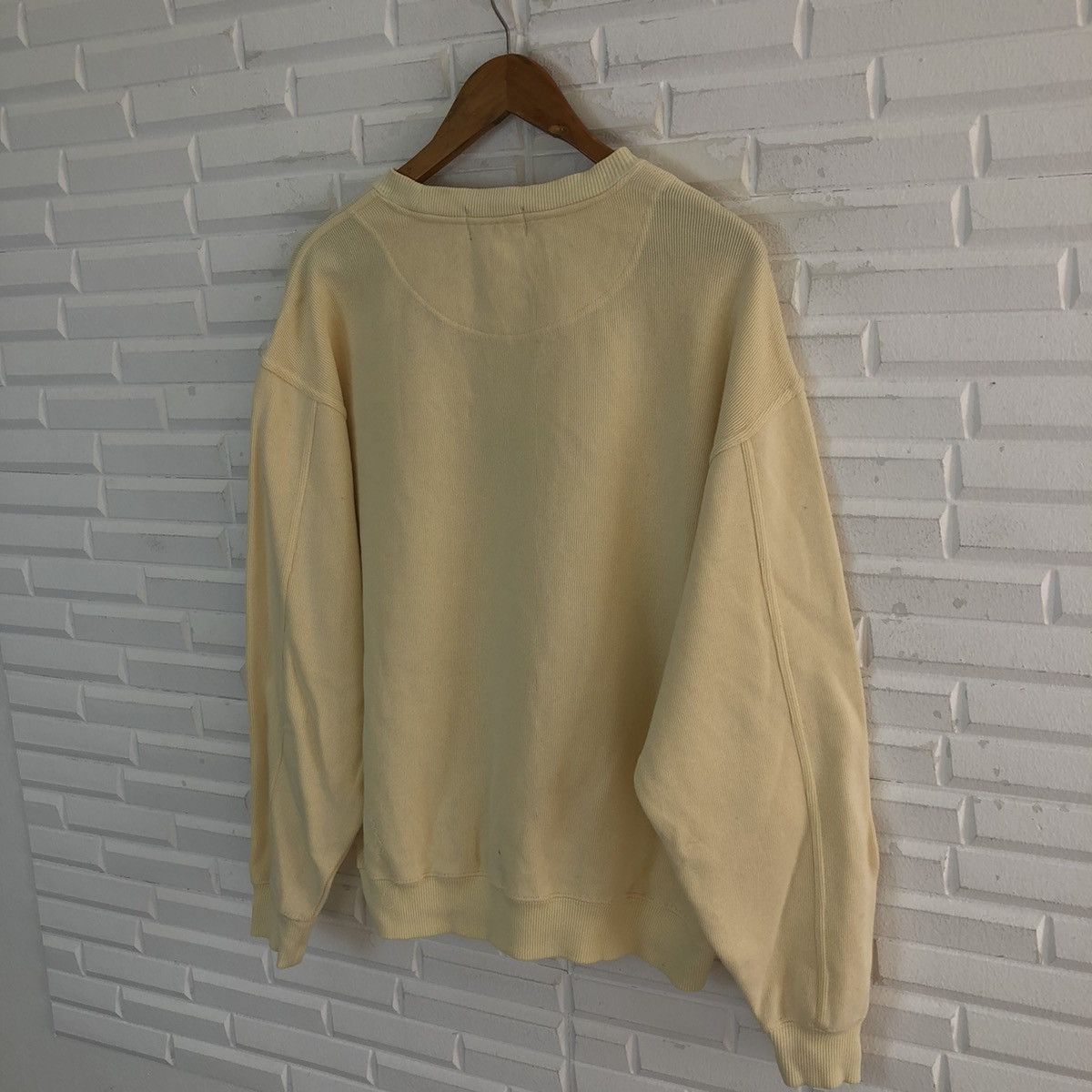 Japanese Brand VINTAGE BENETTON FORMULA 1 RACING TEAM BIG LOGO SWEATSHIRT Size US L / EU 52-54 / 3 - 6 Thumbnail