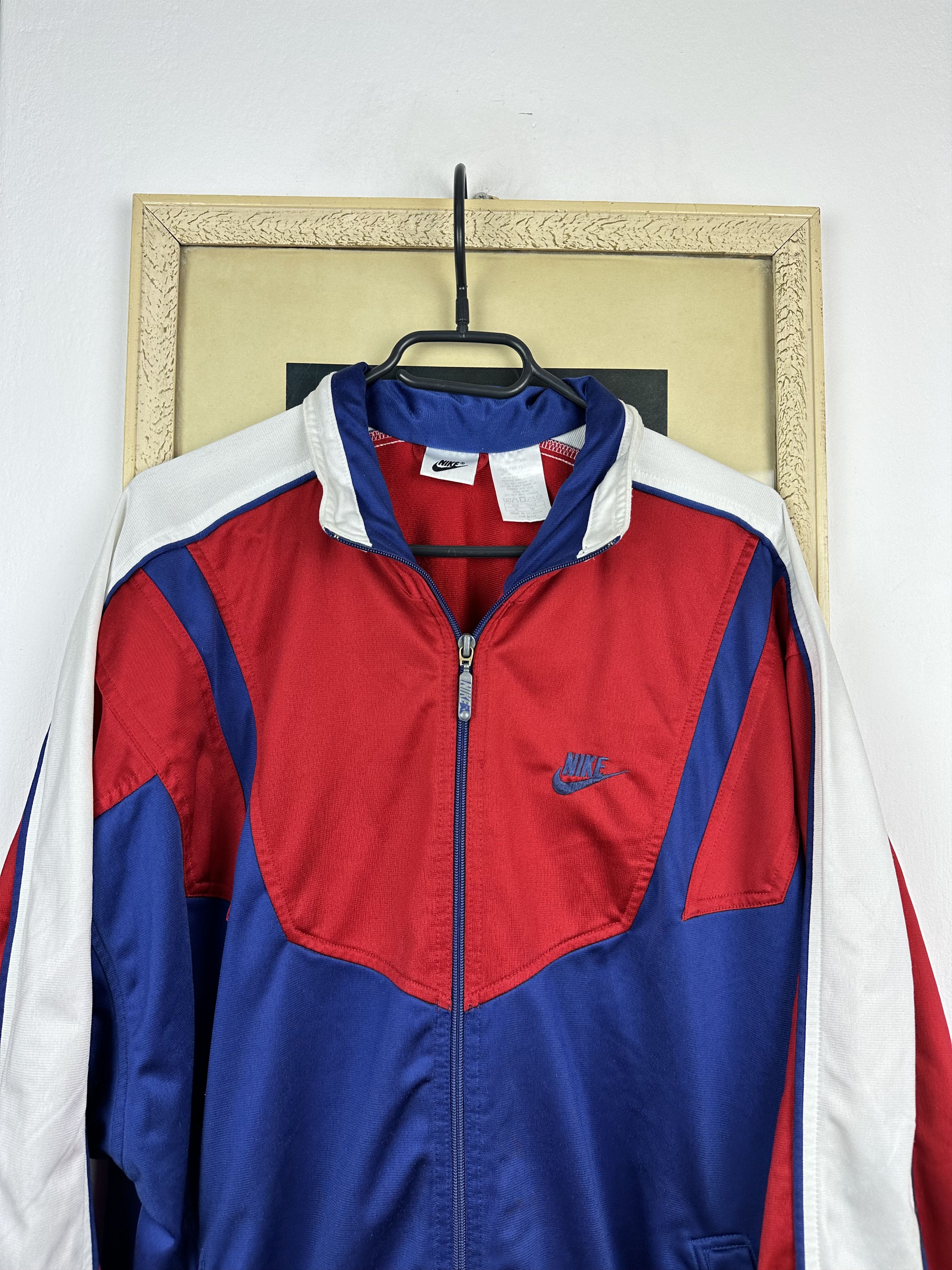 Nike Vintage Nike Jacket Track Top Rare Hype Y2k Swoosh Size US XL / EU 56 / 4 - 2 Thumbnail