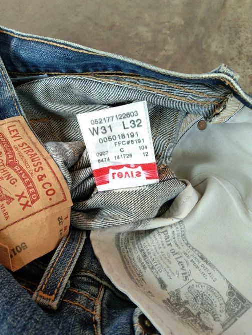 Levi's Vintage Levi's 501 Rusty Wash Distressed Jeans 31x32 Size US 31 - 9 Thumbnail