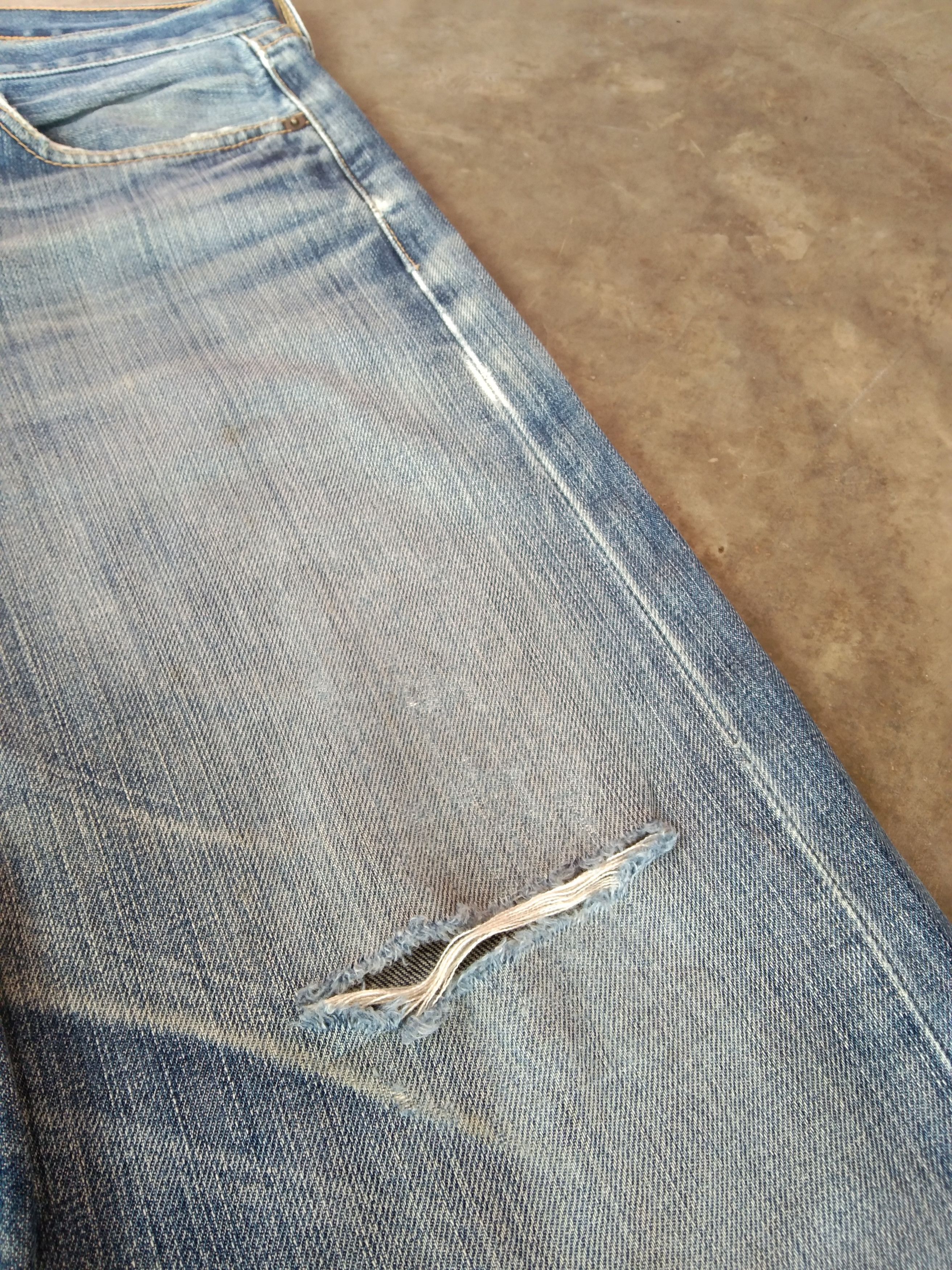 Levi's Vintage Levi's 501 Rusty Wash Distressed Jeans 31x32 Size US 31 - 5 Thumbnail