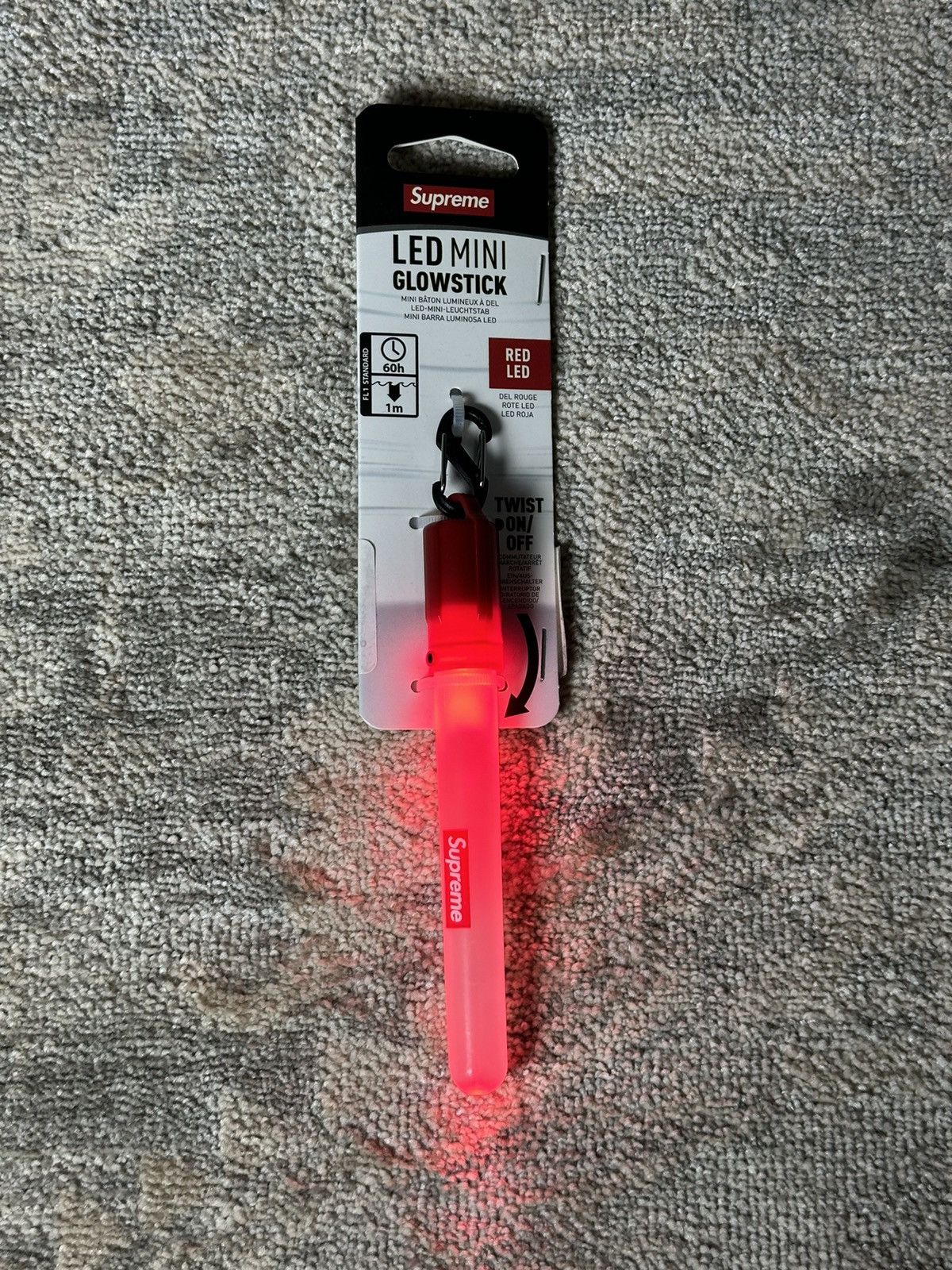 Supreme Supreme LED Mini Glow Stick Night Keychain Size ONE SIZE - 3 Thumbnail