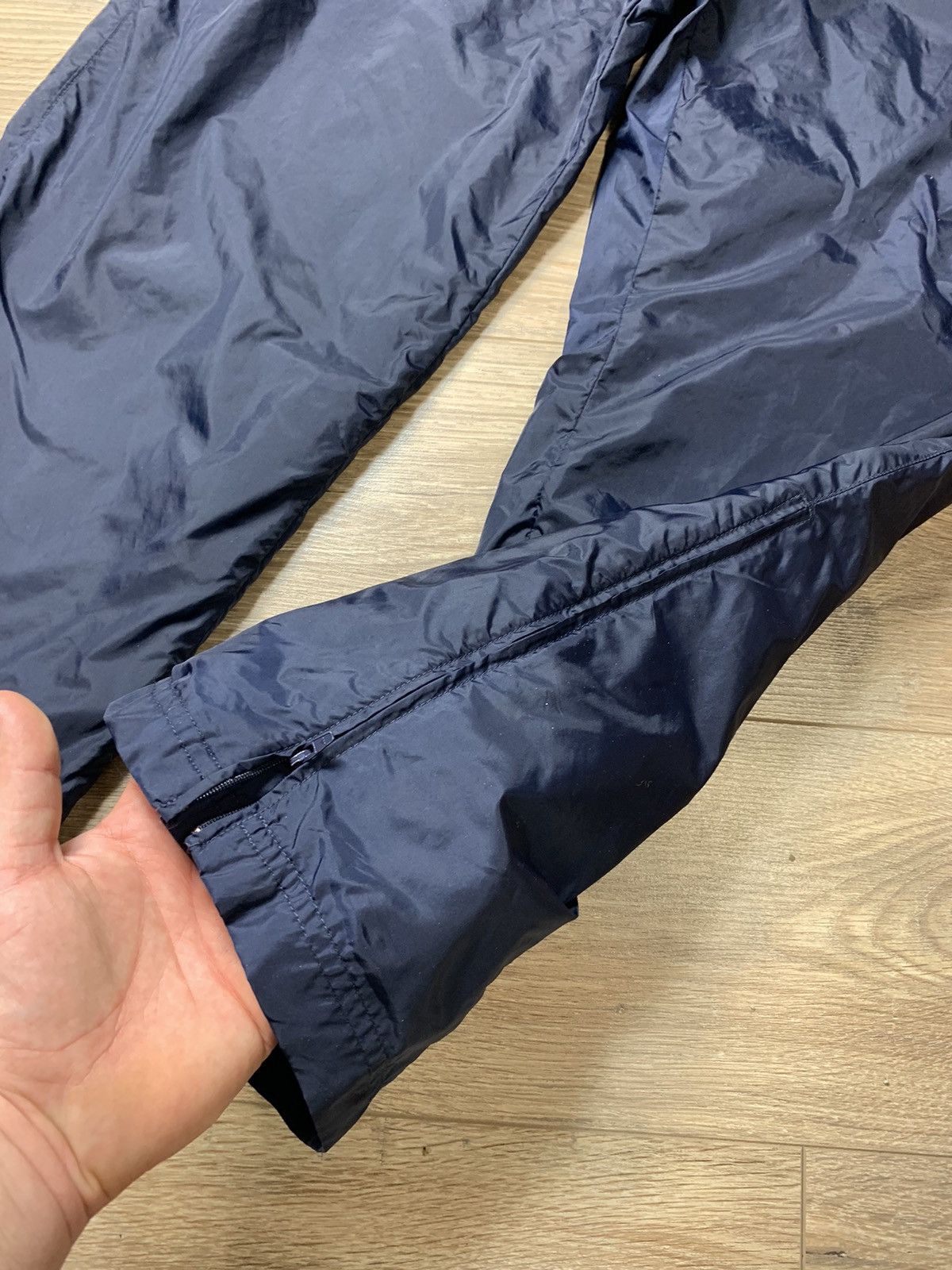 Adidas × Vintage Vintage Y2K Navy Blue Adidas Nylon Trackpants Size US 36 / EU 52 - 4 Thumbnail