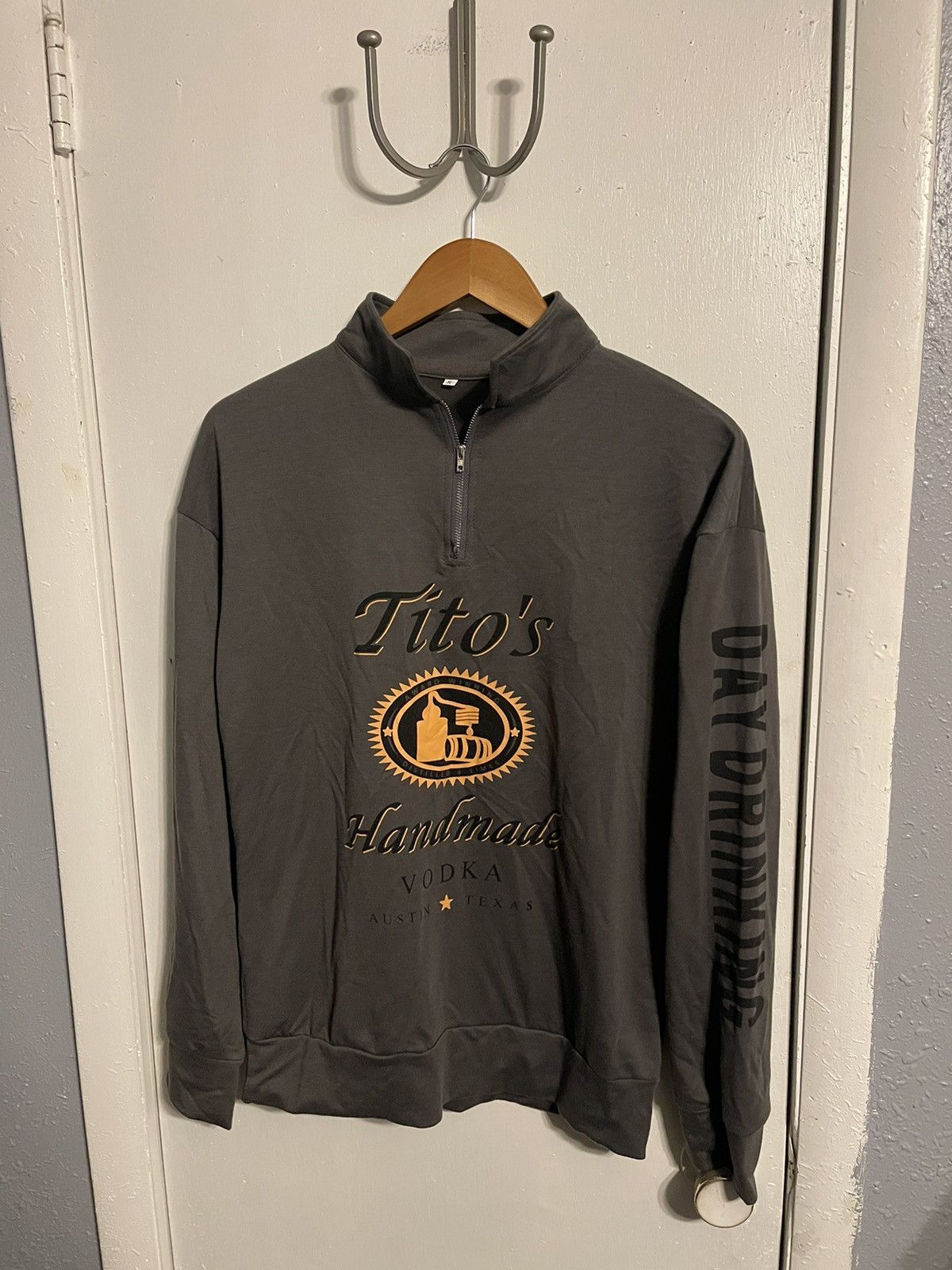 Japanese Brand Titos Vodka Longsleeve Size US S / EU 44-46 / 1 - 1 Thumbnail