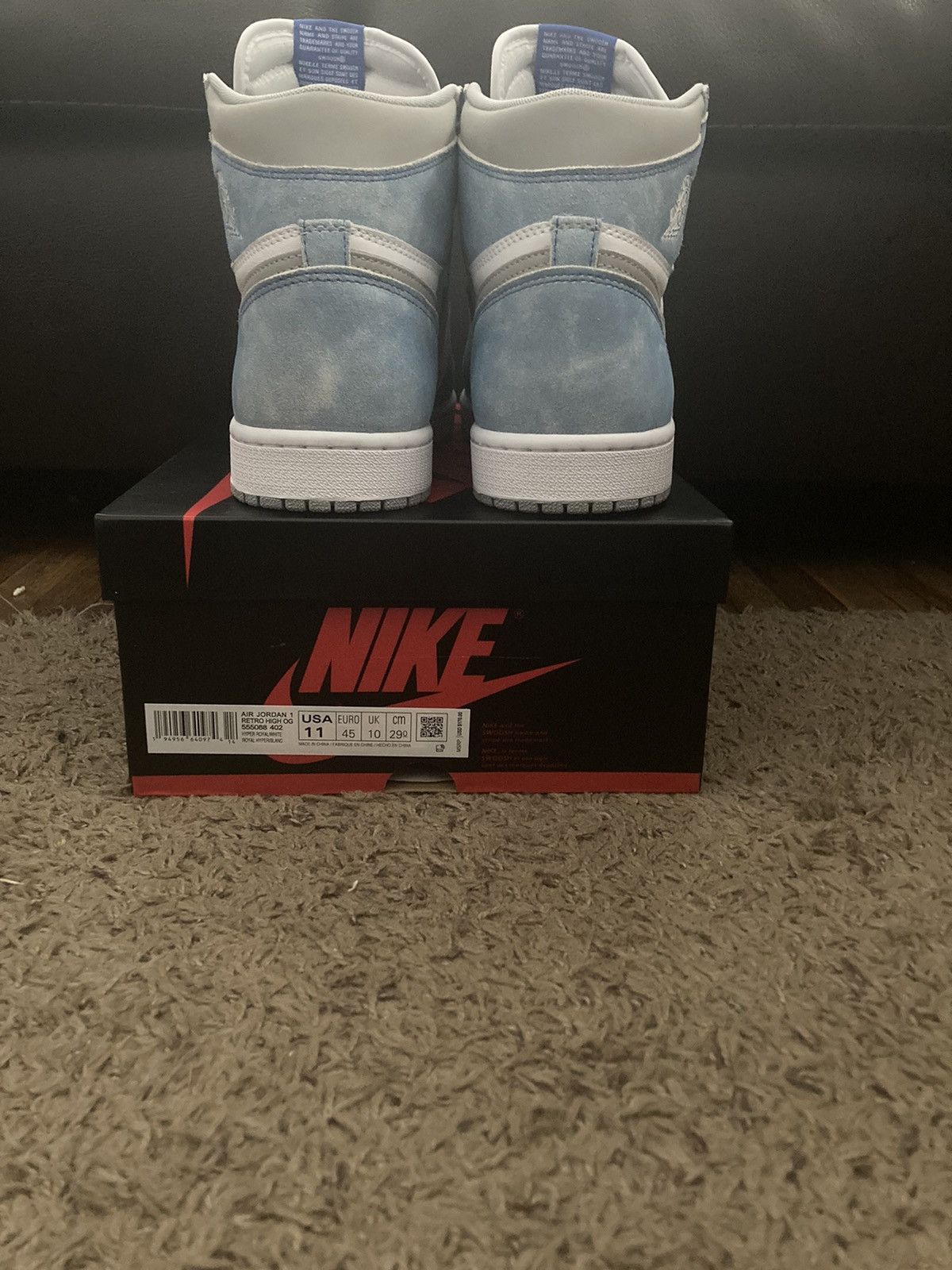 Jordan Brand × Nike Air Jordan 1 Hyper Royal Size 11 Size US 11 / EU 44 - 2 Thumbnail