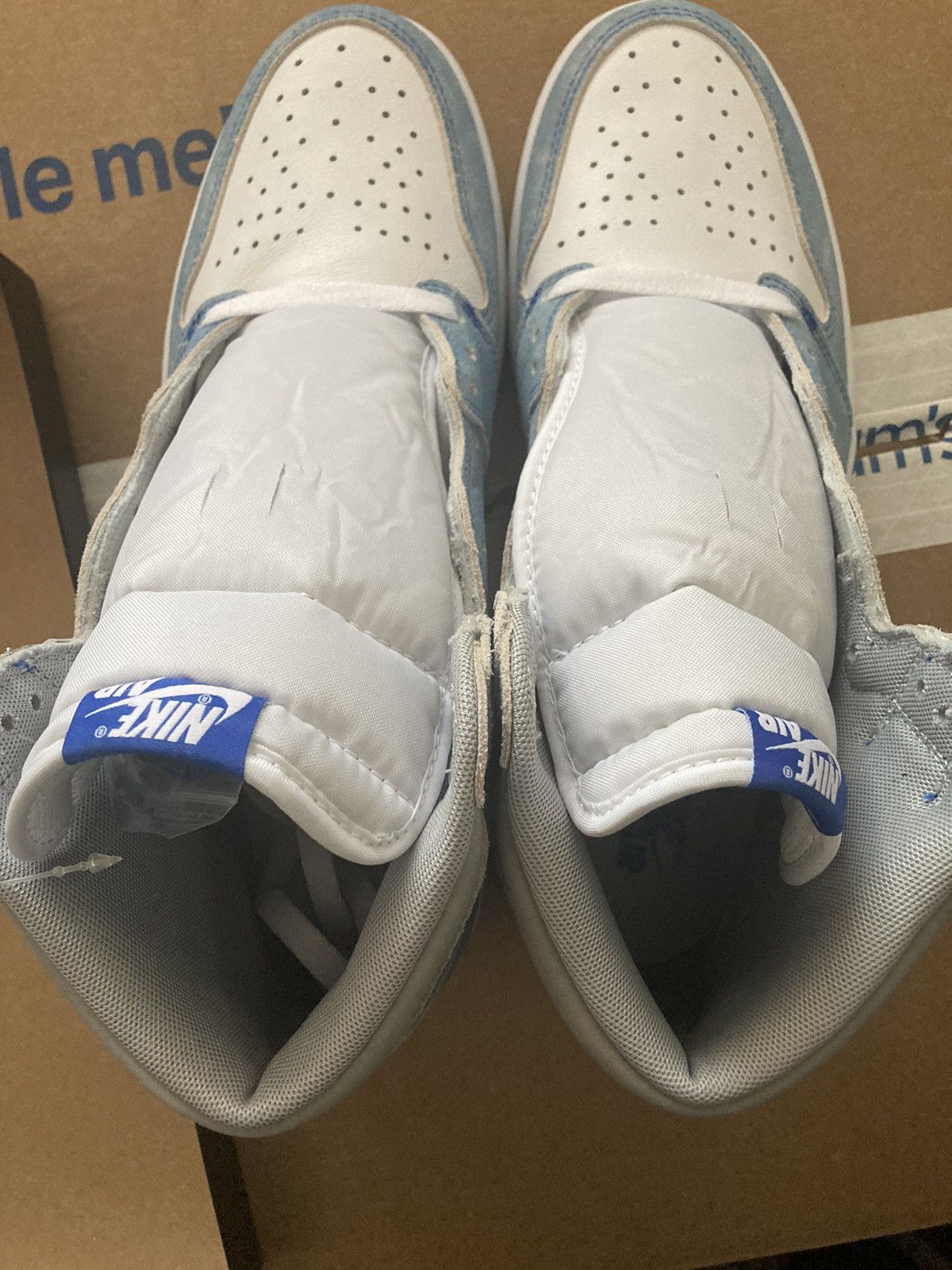 Jordan Brand × Nike Air Jordan 1 Hyper Royal Size 11 Size US 11 / EU 44 - 13 Thumbnail
