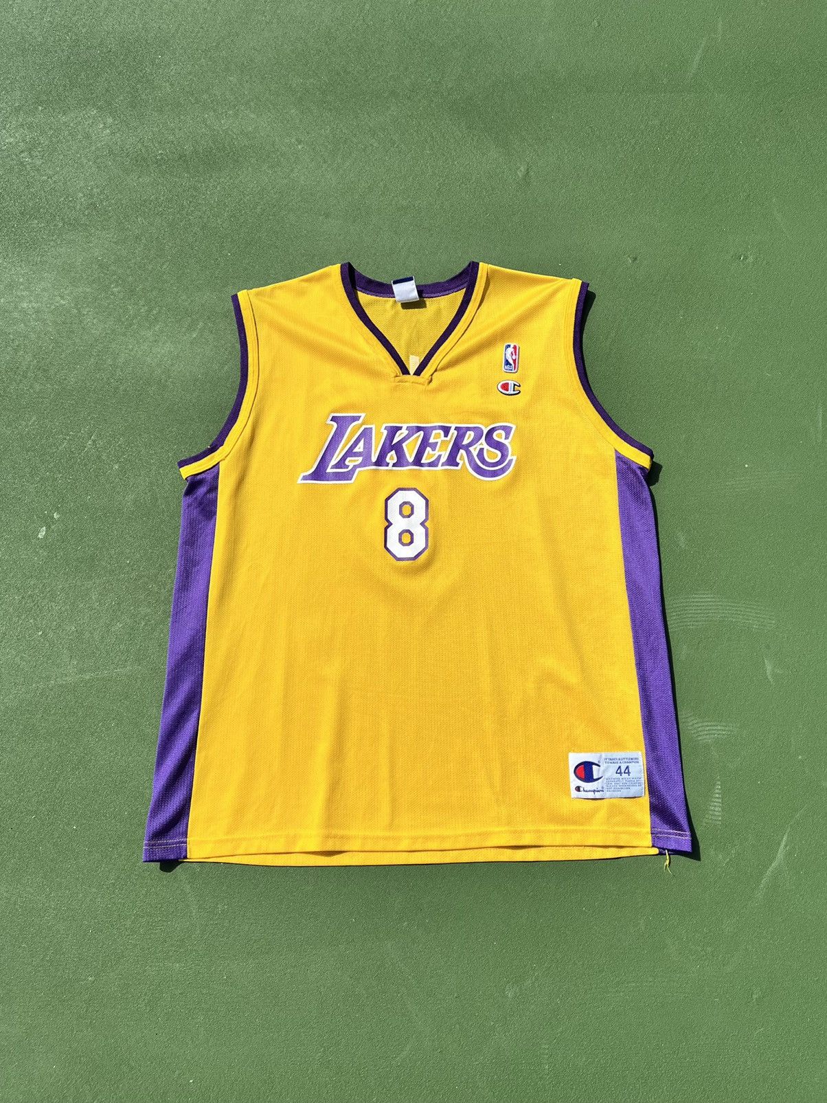 Vintage 90s Los Angeles Lakers Kobe Bryant Jersey