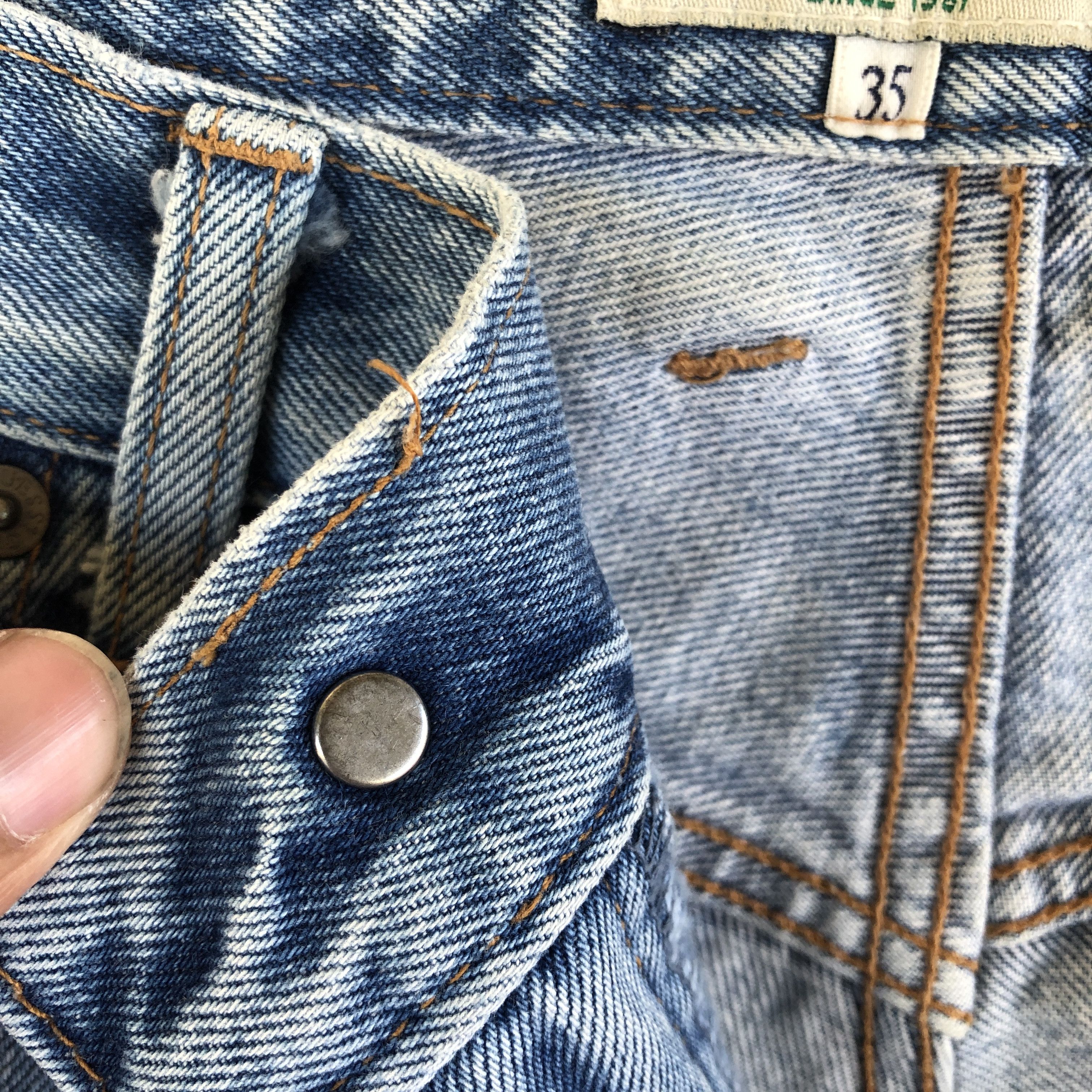 Guess Vintage 90s Guess Faded Blue Jeans Light Wash Denim Pants Size US 32 / EU 48 - 7 Thumbnail