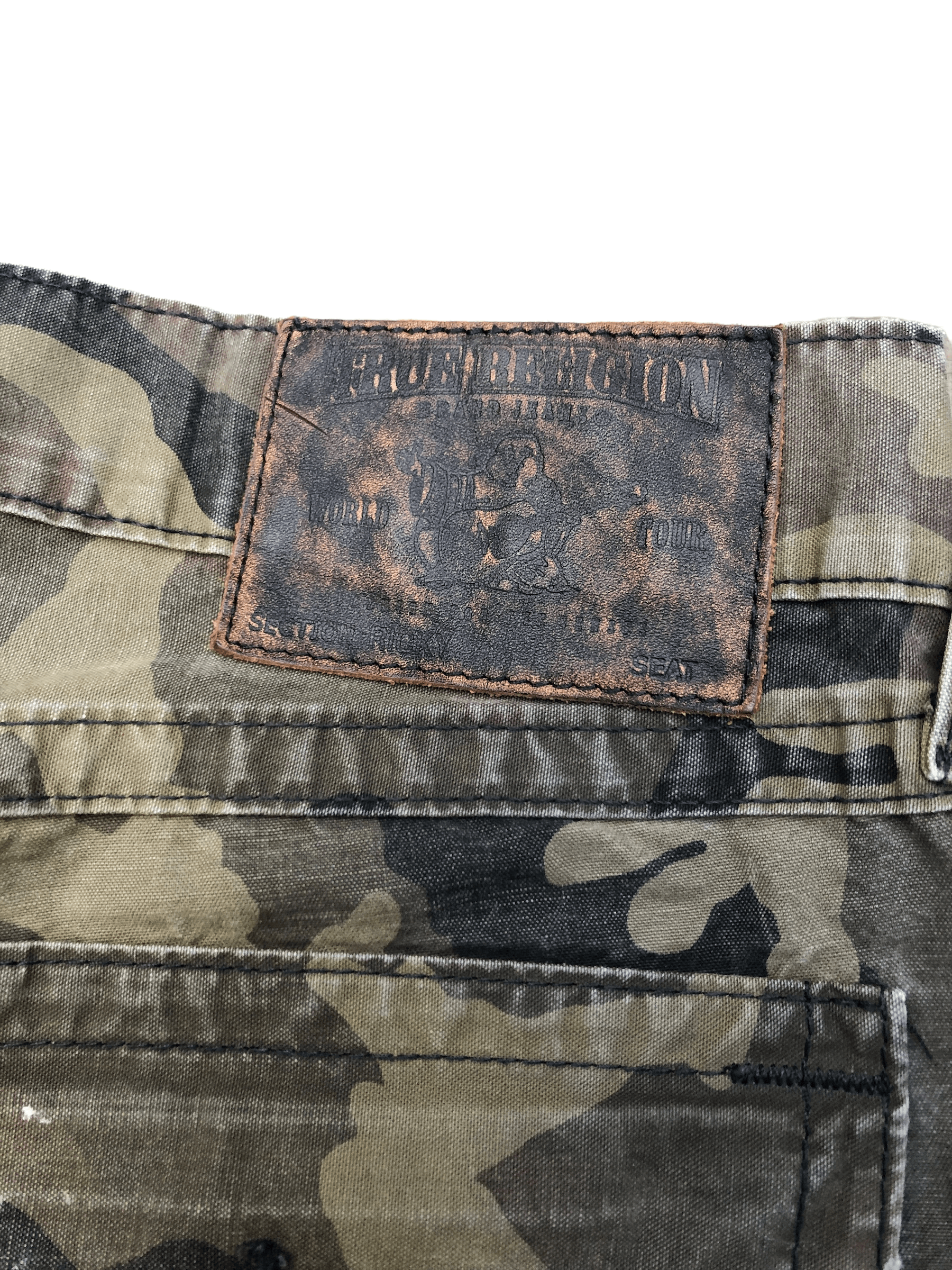 True Religion × Vintage Vintage True Religion Jean Shorts Size 34 RICKY CAMO Size US 34 / EU 50 - 6 Thumbnail