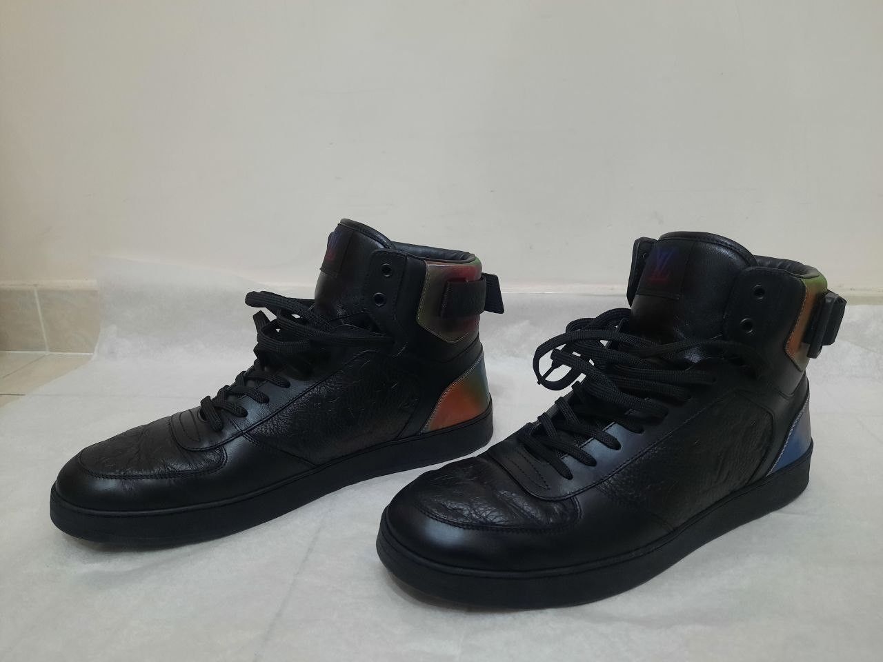 Louis Vuitton Rivoli Rainbow Sneakers Size US 11 / EU 44 - 1 Thumbnail
