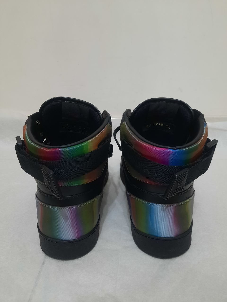 Louis Vuitton Rivoli Rainbow Sneakers Size US 11 / EU 44 - 4 Thumbnail